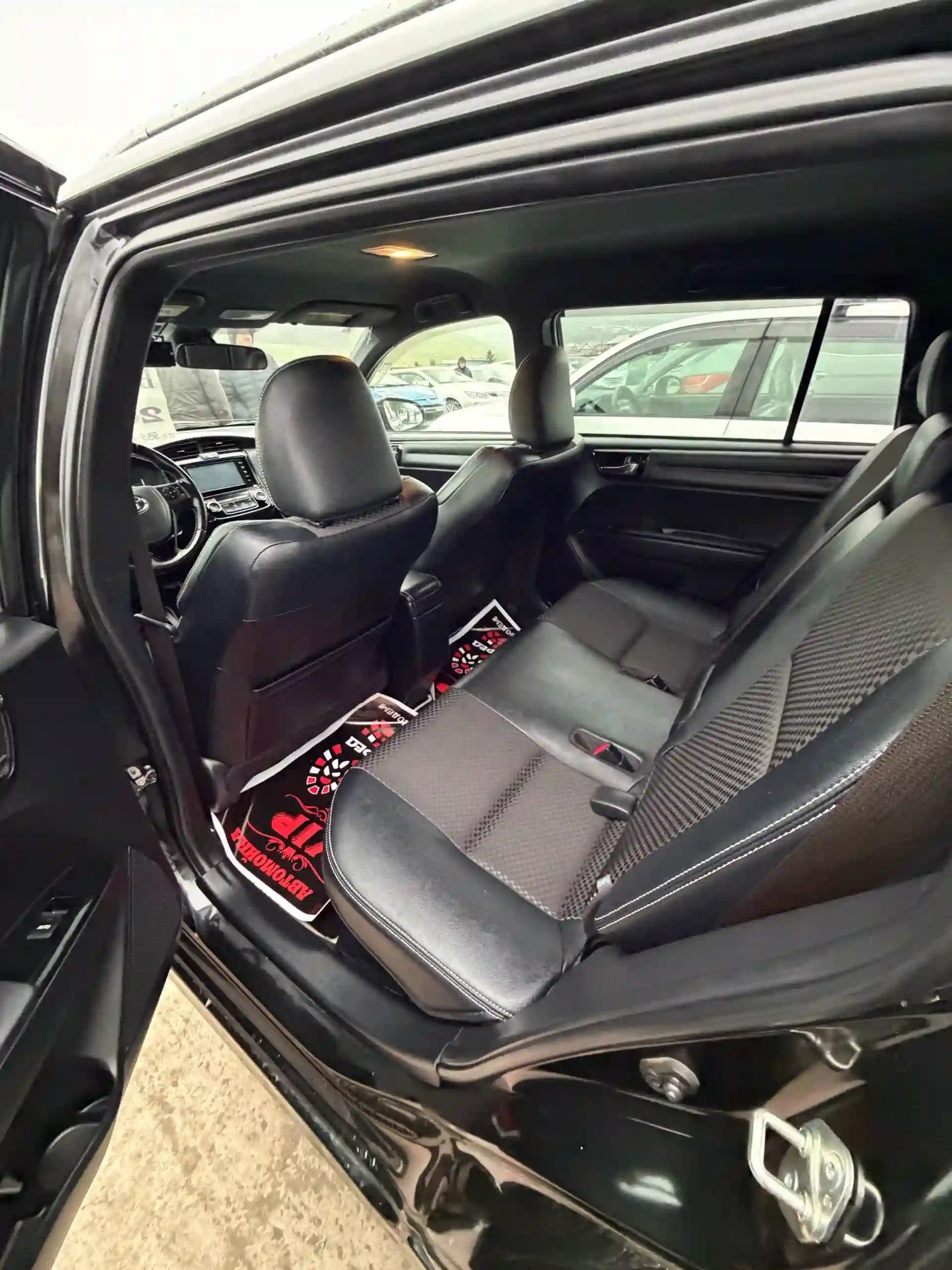 Toyota Fielder 2016