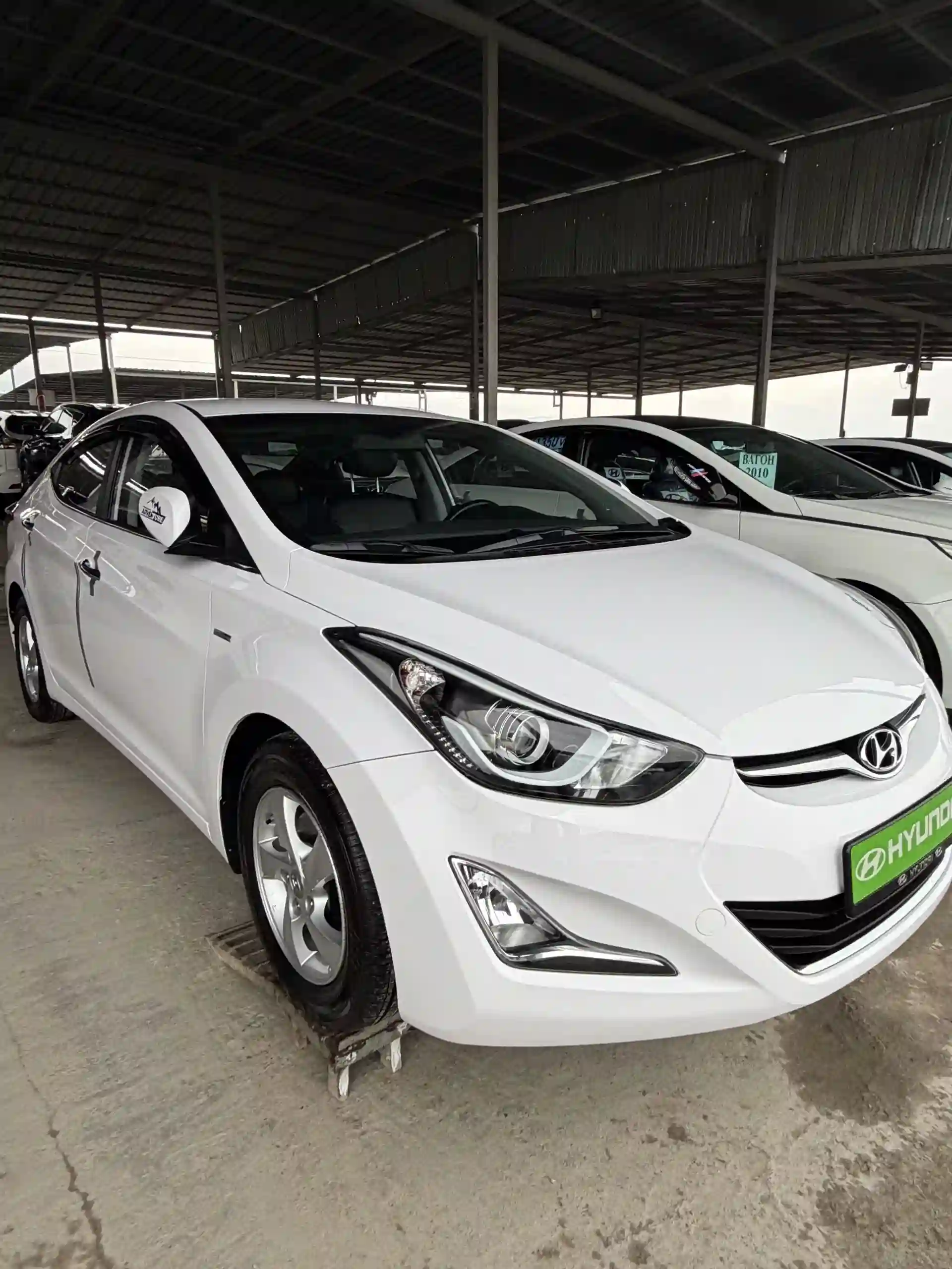 Hyundai Avante 2014