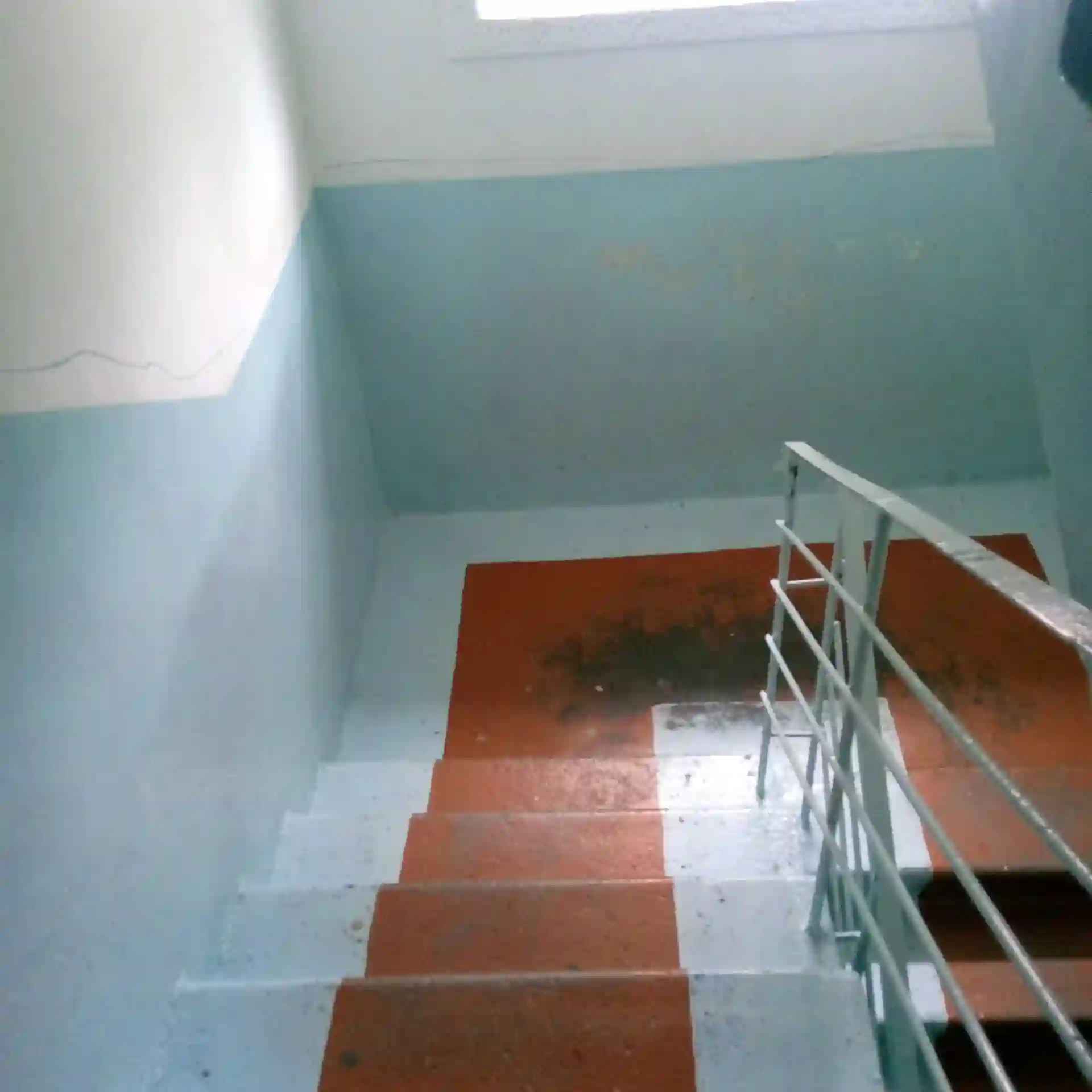 3-к квартира, 3 этаж, 68 м², Сино Прафсаюз