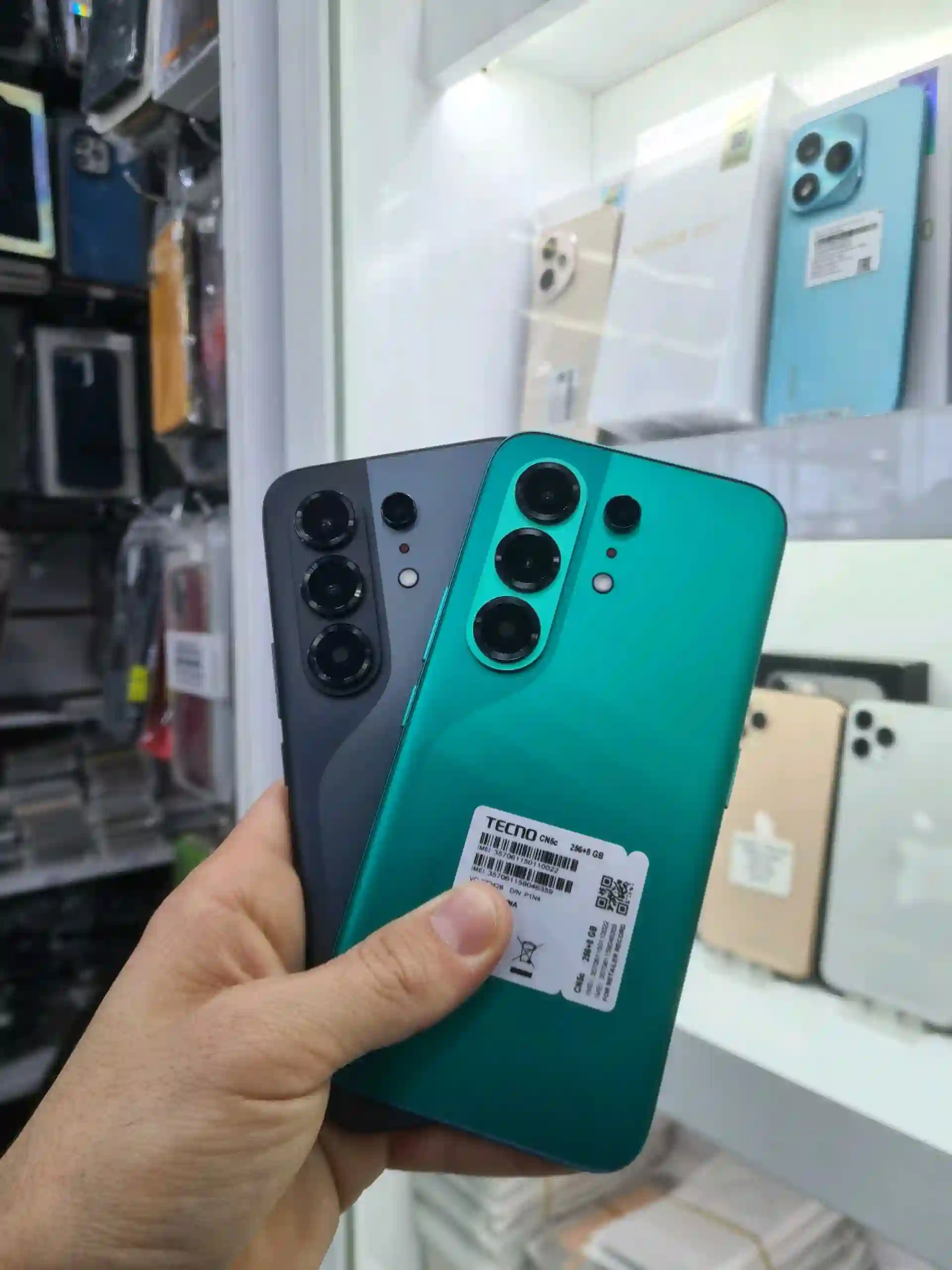 Tekno camon 50 pro