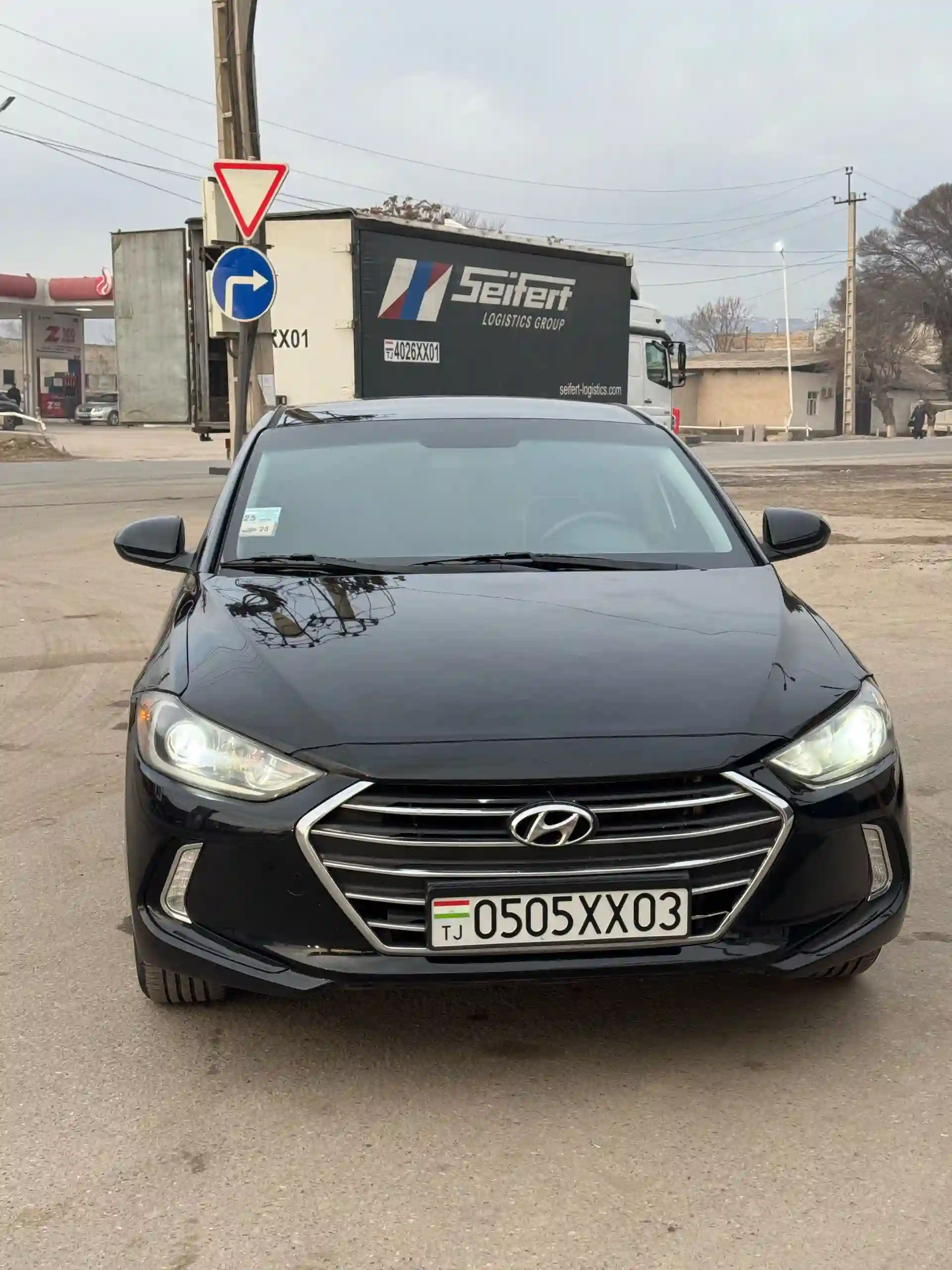 Hyundai Elantra 2017