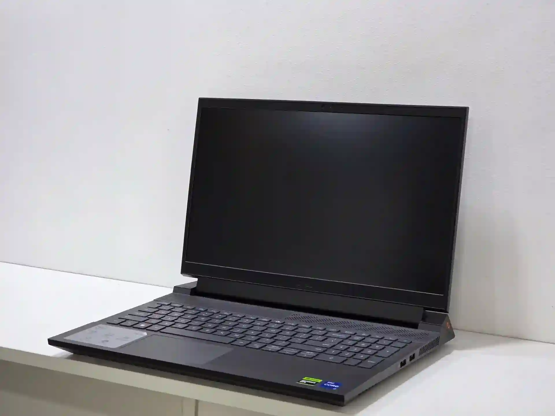 Dell 165Hz Corei7-13650HX/16GB/RTX40608GB/SSD512GB