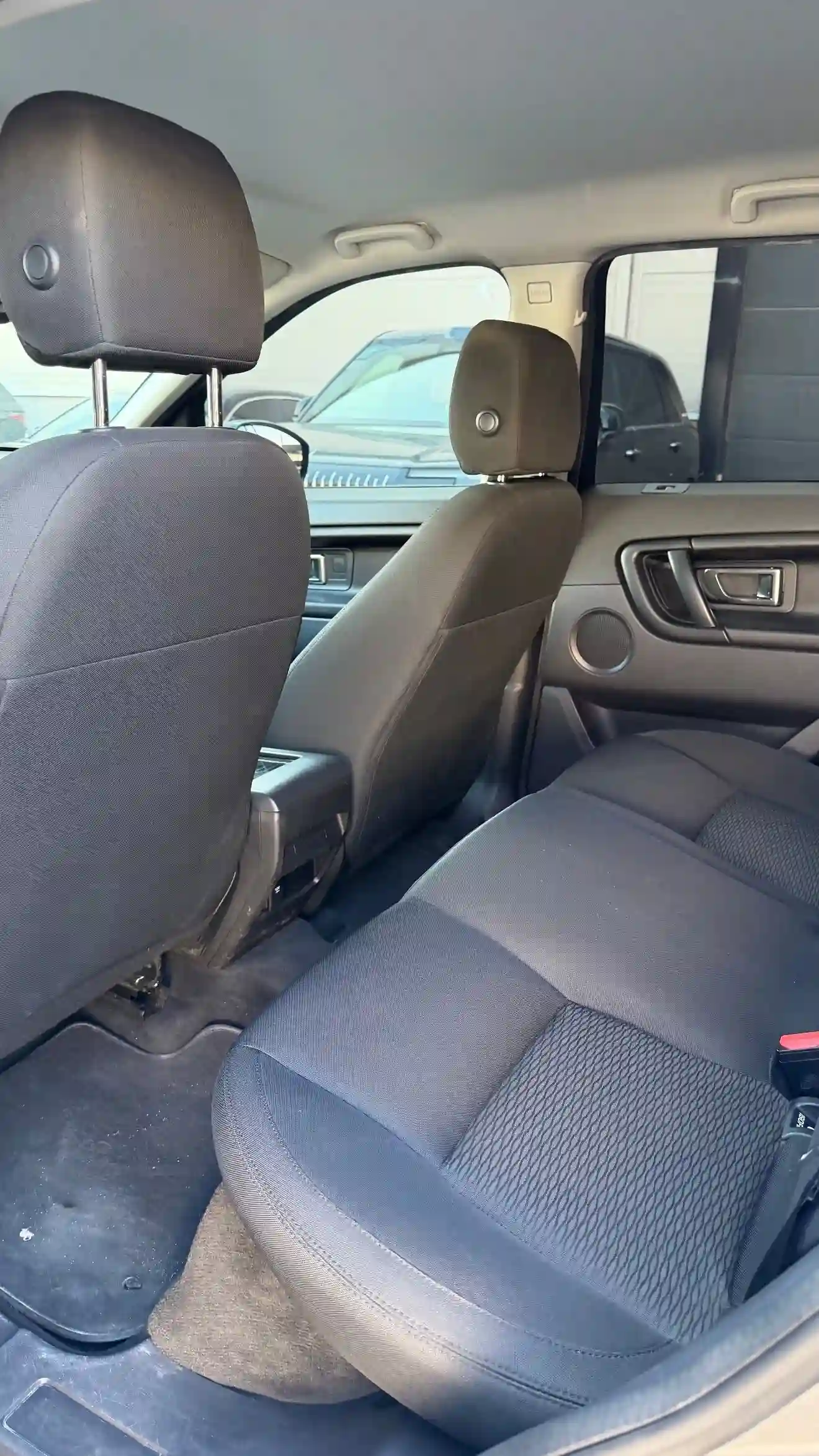Land rover Discovery 2018 — миниатюра 4