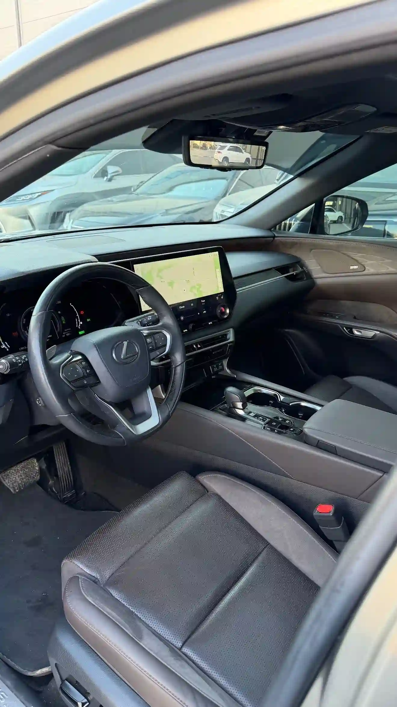 Lexus Rx series 2023 — миниатюра 6