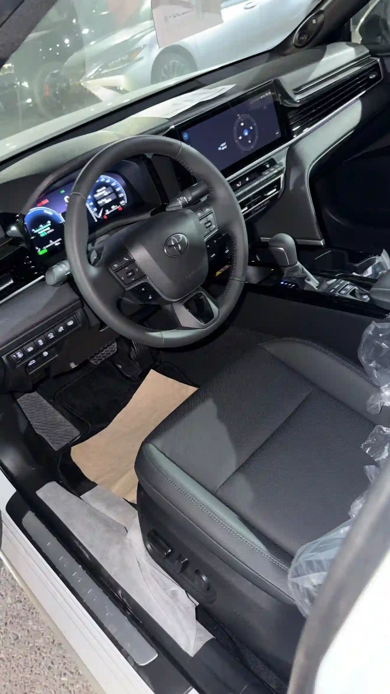 Toyota Camry 2026 — миниатюра 6