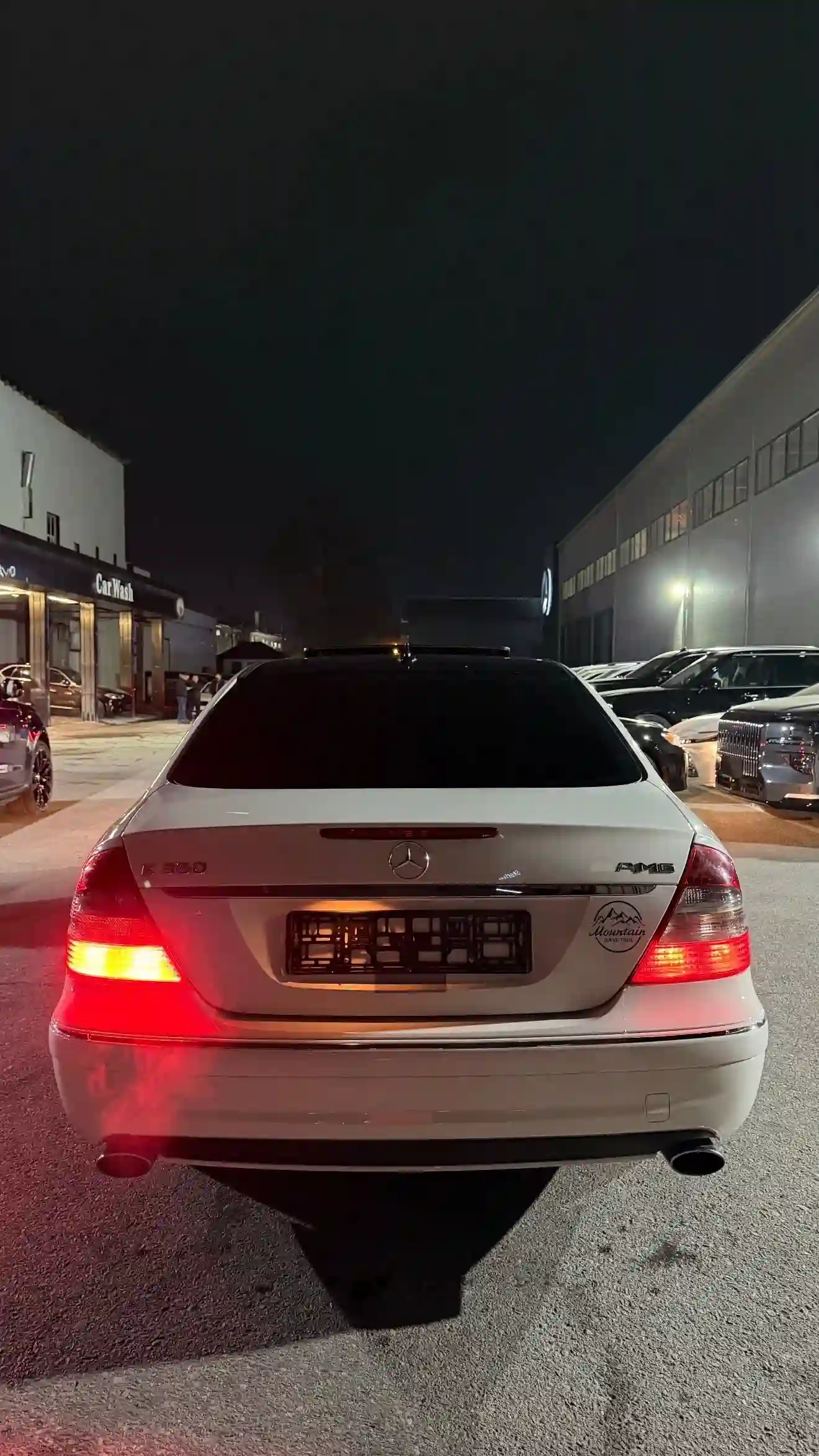 Mercedes-benz E class 2009