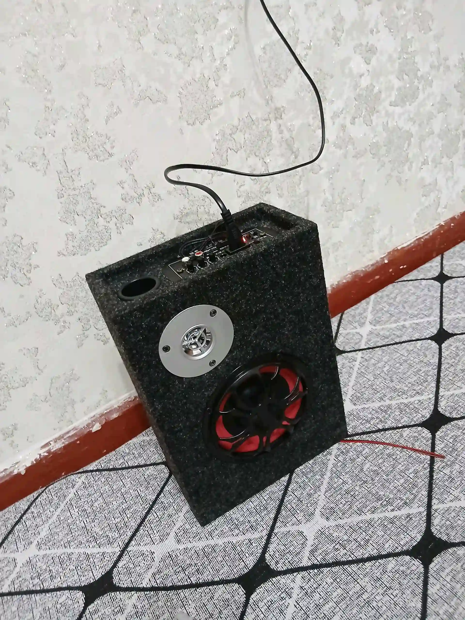 Саб для машини