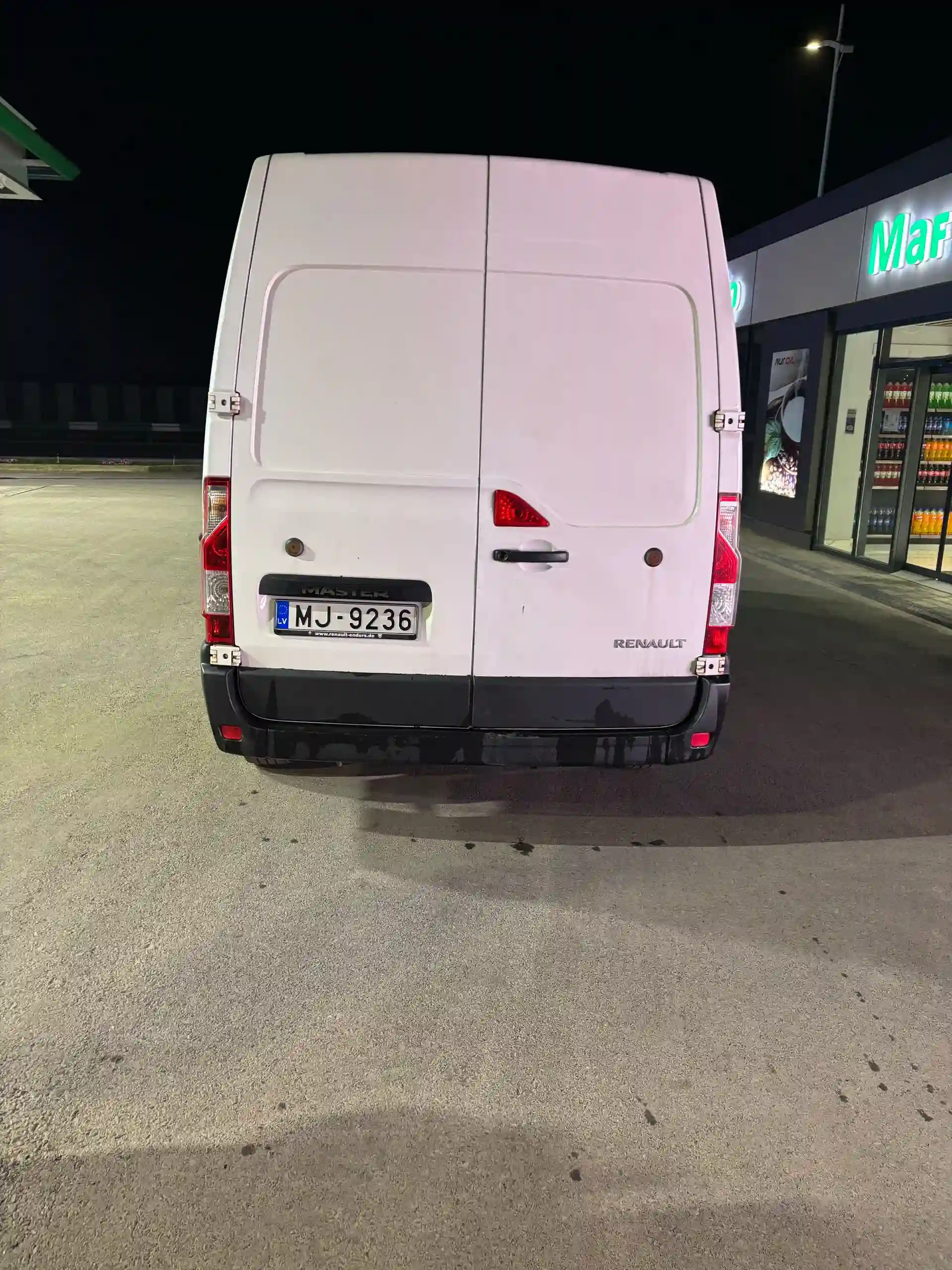  Рено