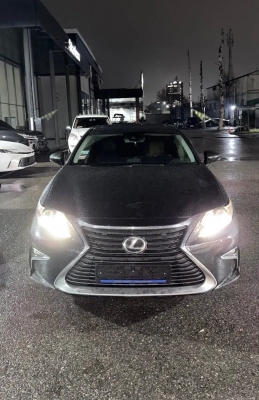 Lexus Es series 2017