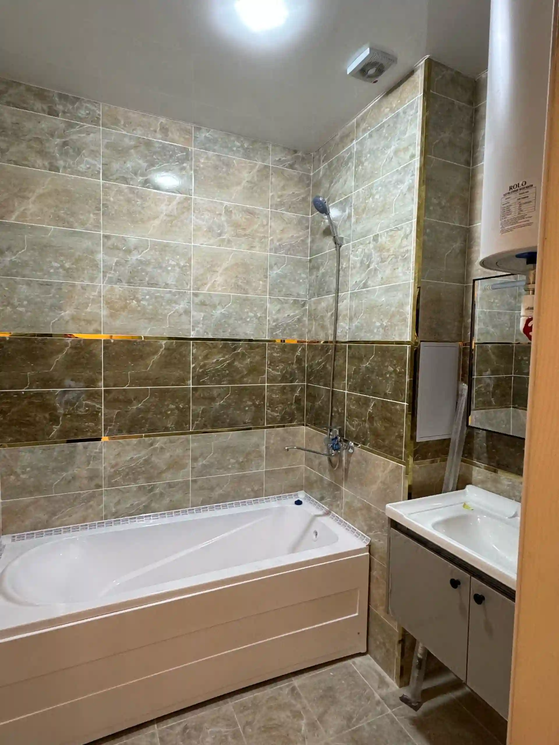 3-к квартира, 8 этаж, 87 м², 19 мкр