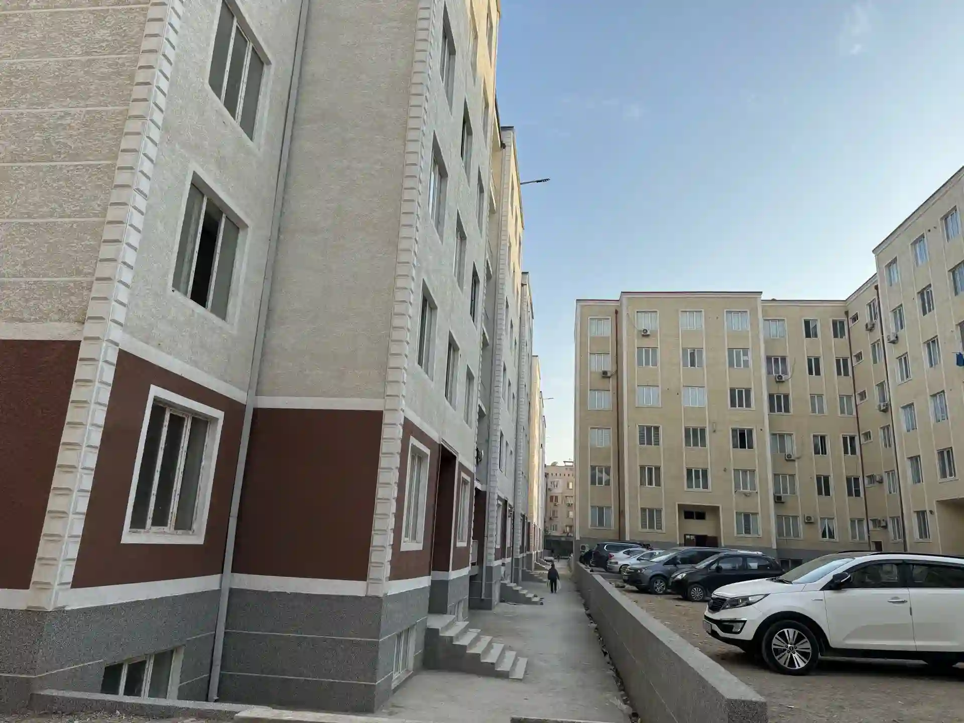 2-к квартира, 5 этаж, 97 м², 8 мкр