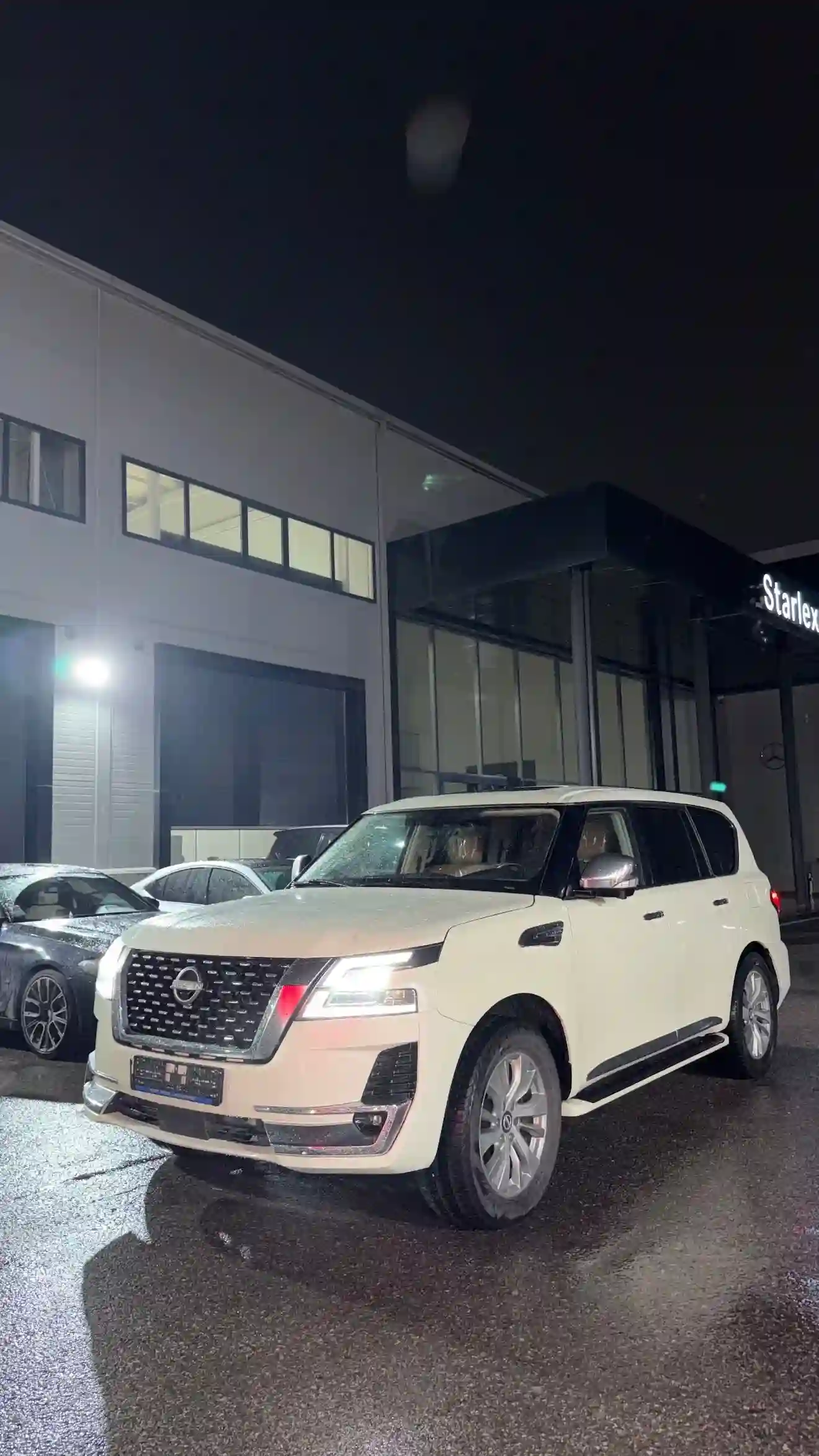 Nissan Patrol 2016 — миниатюра 2