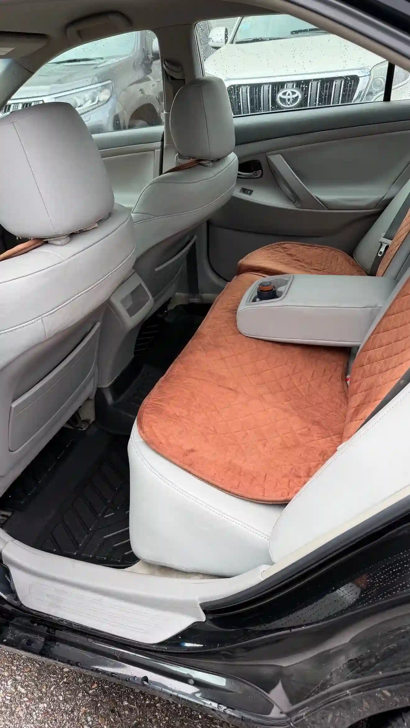 Toyota Camry 2010