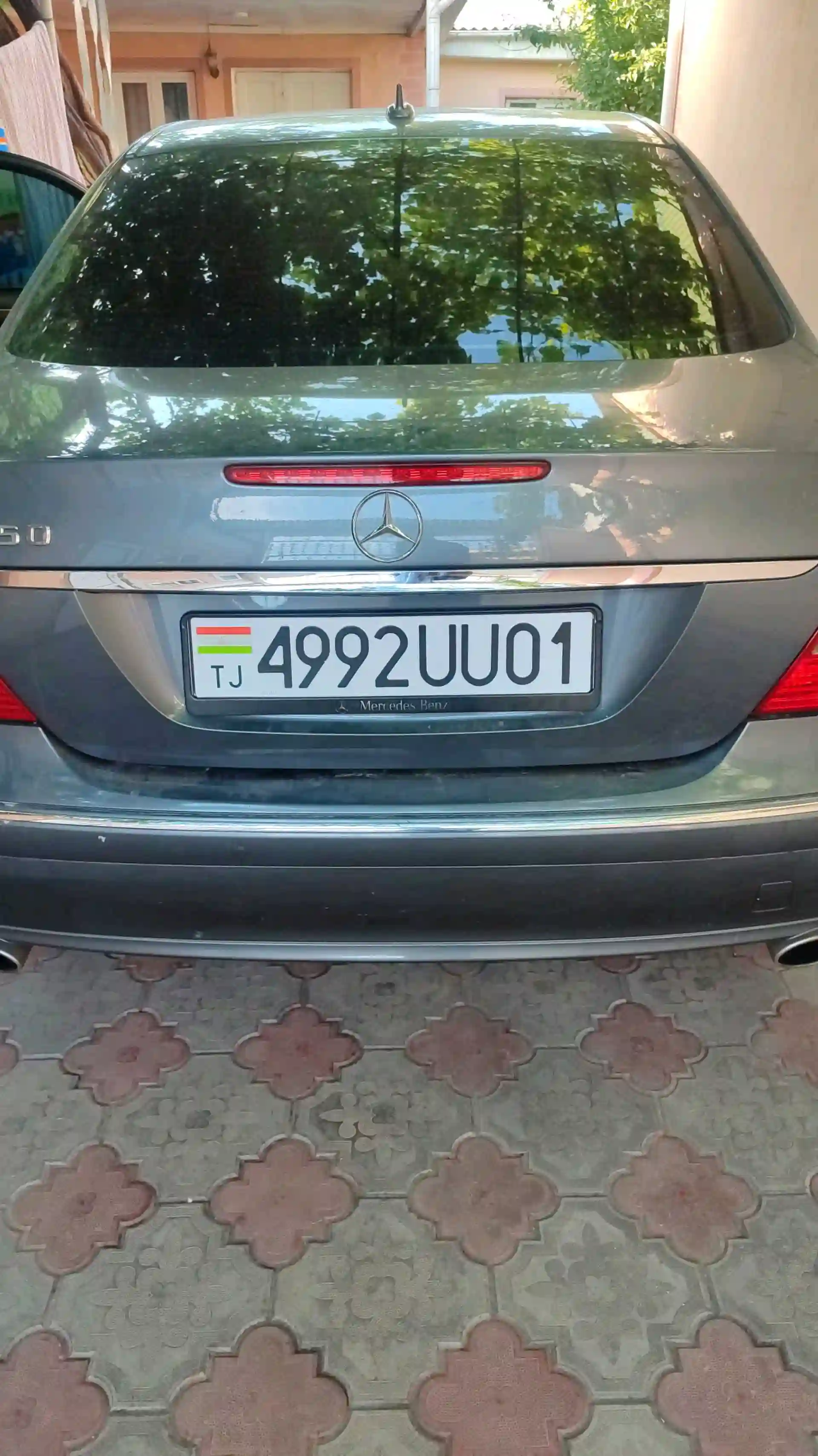 Mercedes-benz E class 2008