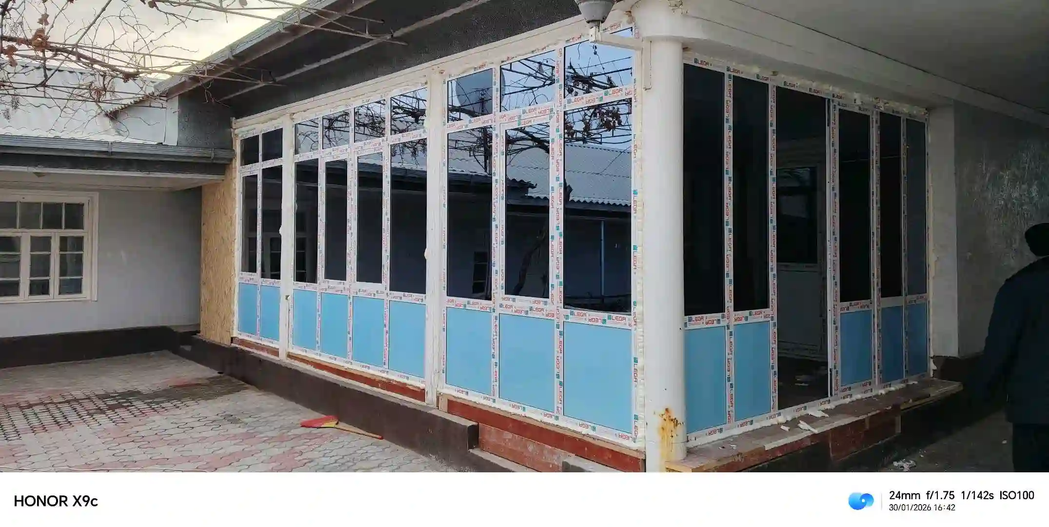 пластиковые окна и двери на заказ