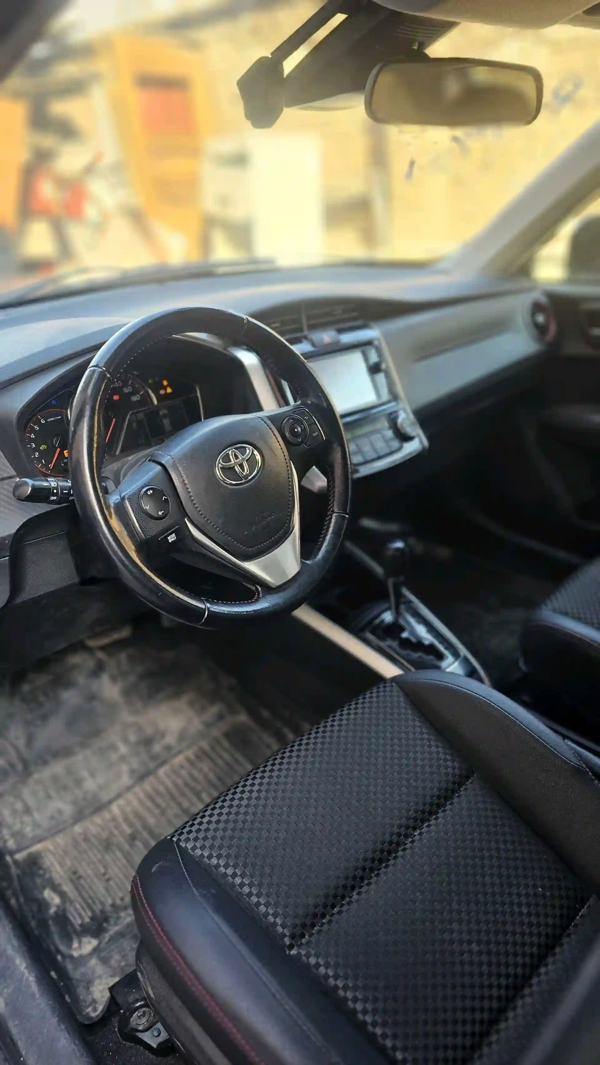 Toyota Fielder 2017 — миниатюра 3