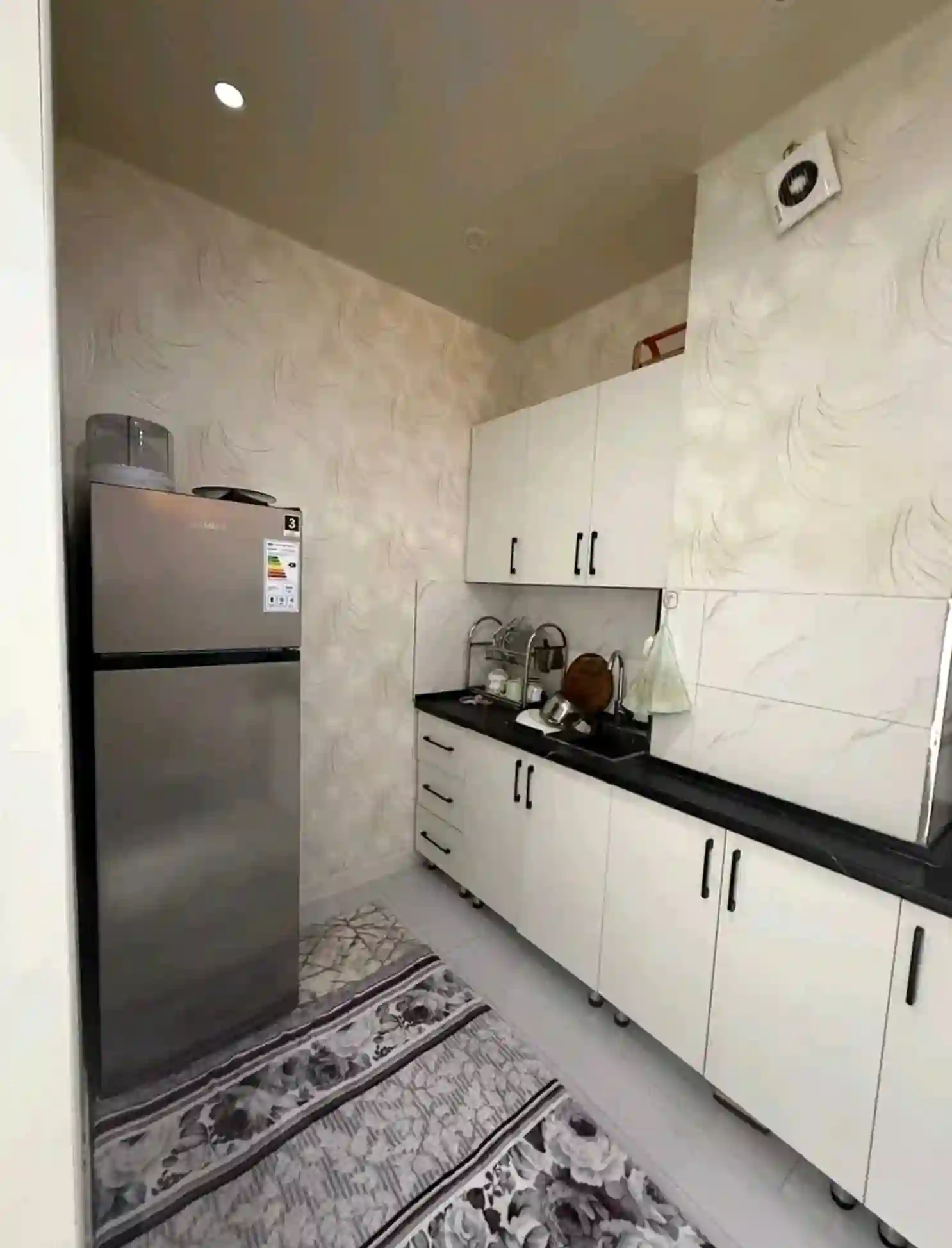 2-к квартира, 9 этаж, 61 м², Сино