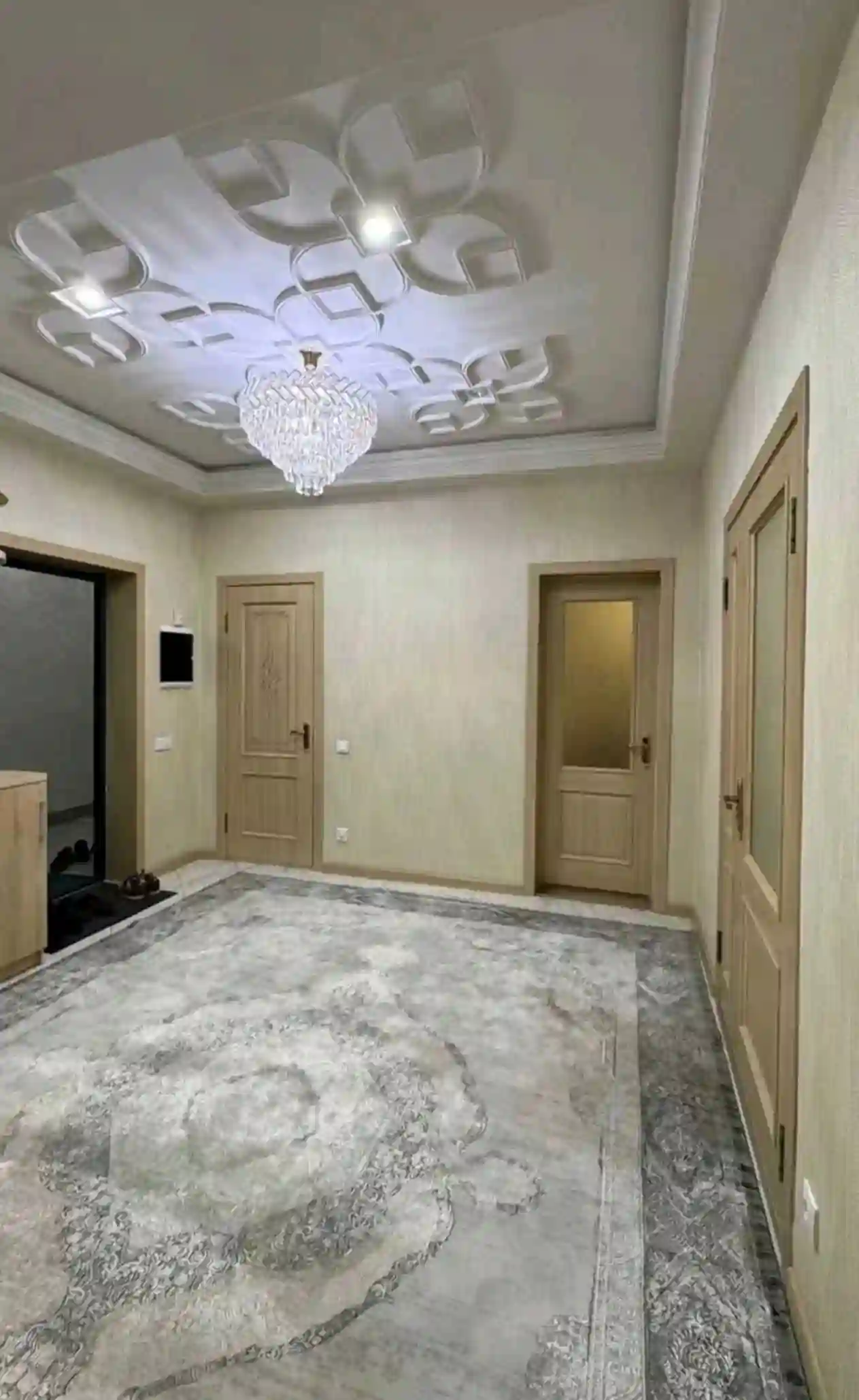 2-к квартира, 11 этаж, 75 м², Шохмансур