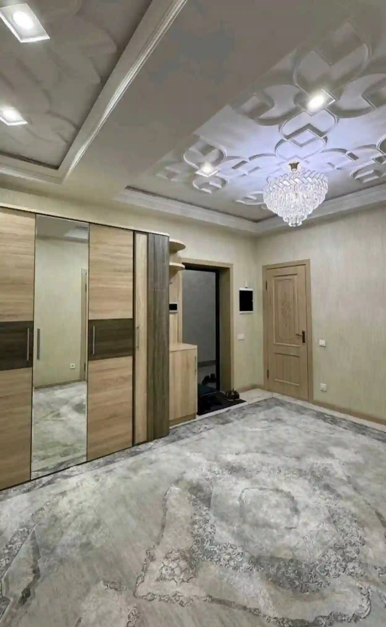 2-к квартира, 11 этаж, 75 м², Шохмансур