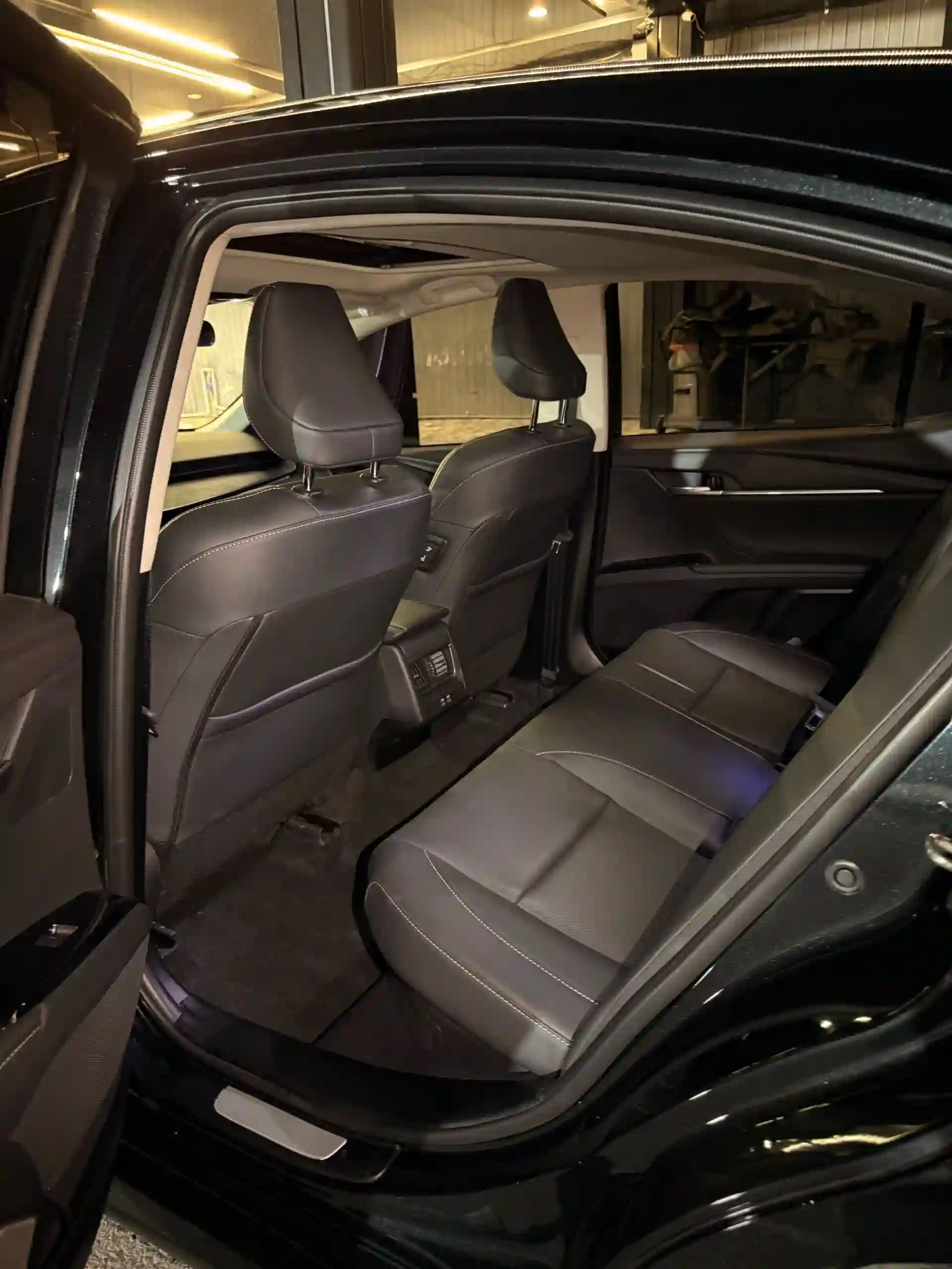 Toyota Camry 2026 — миниатюра 11