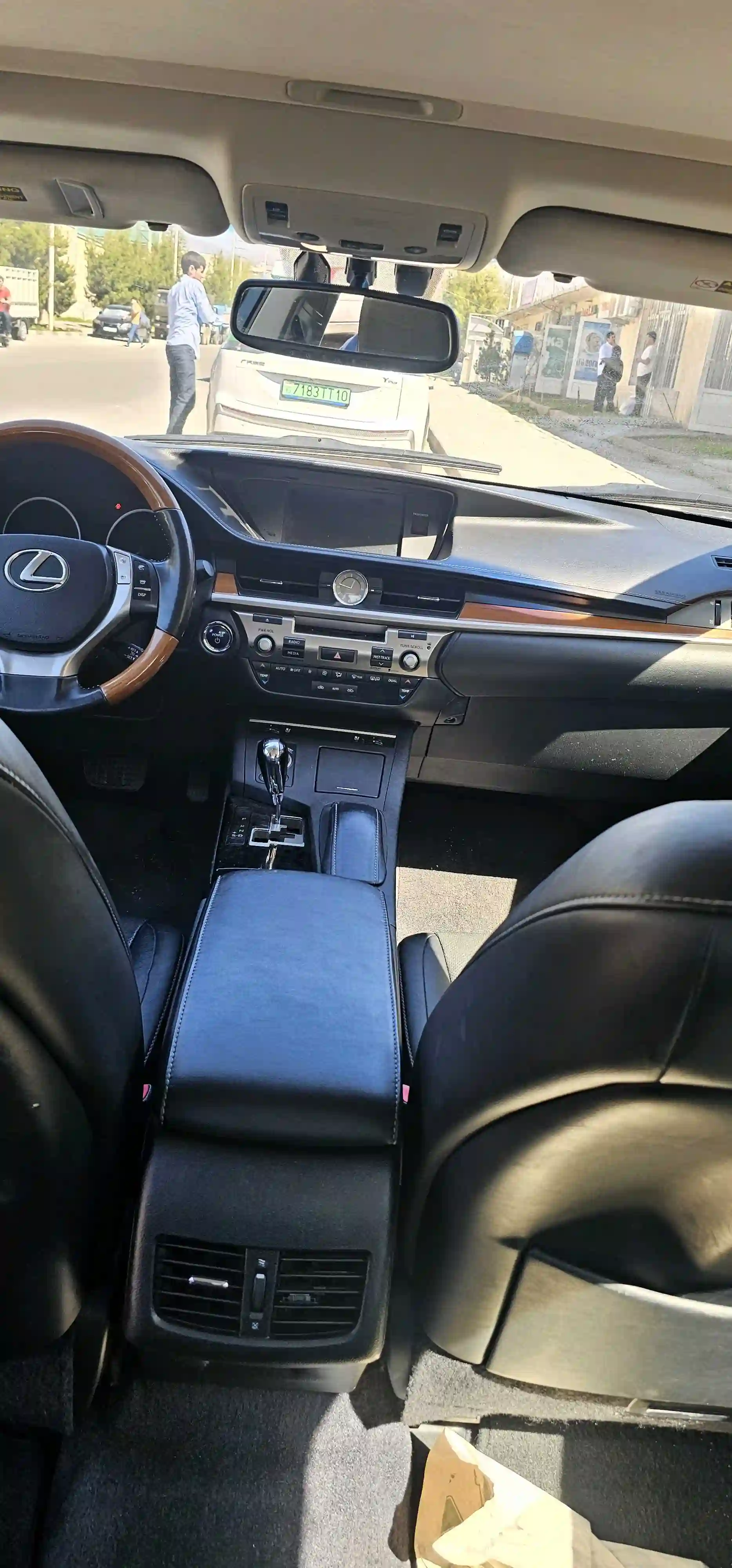 Lexus Es series 2014