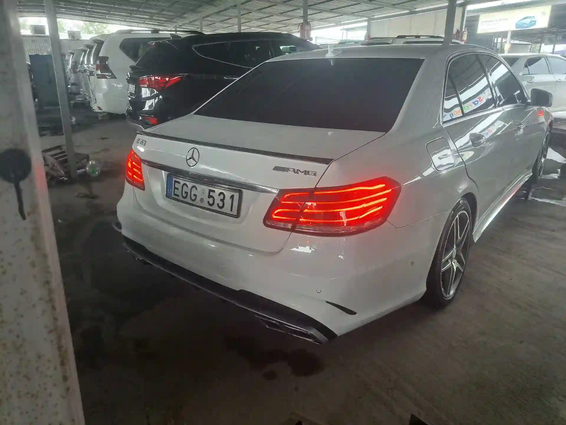 Mercedes-benz E class 2015