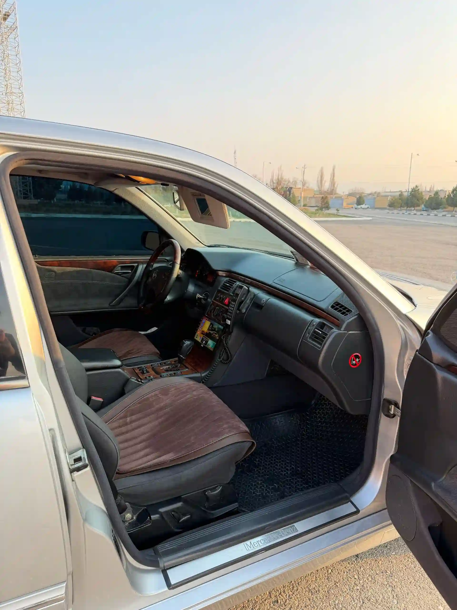 Mercedes-benz E class 2000