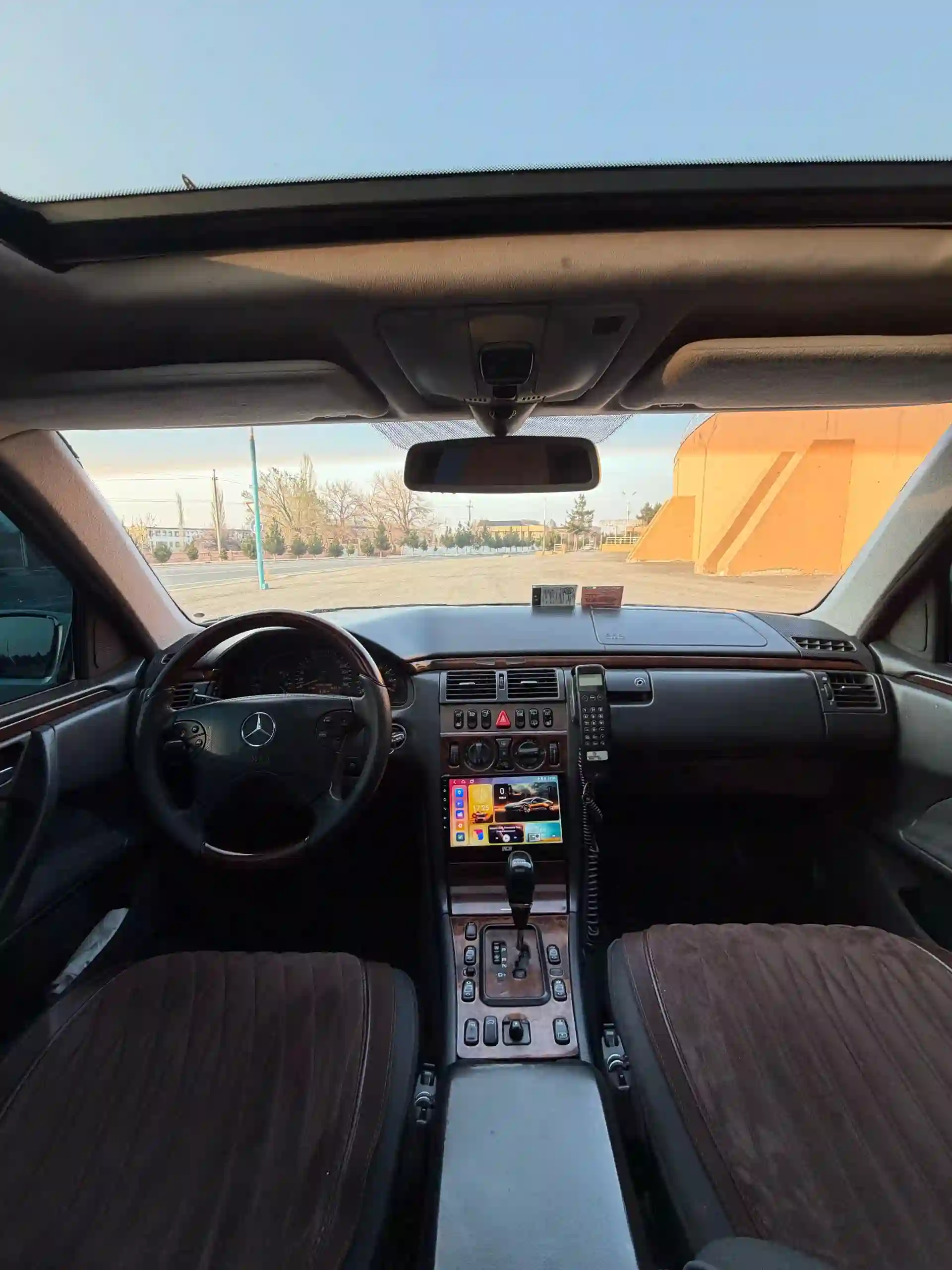 Mercedes-benz E class 2000