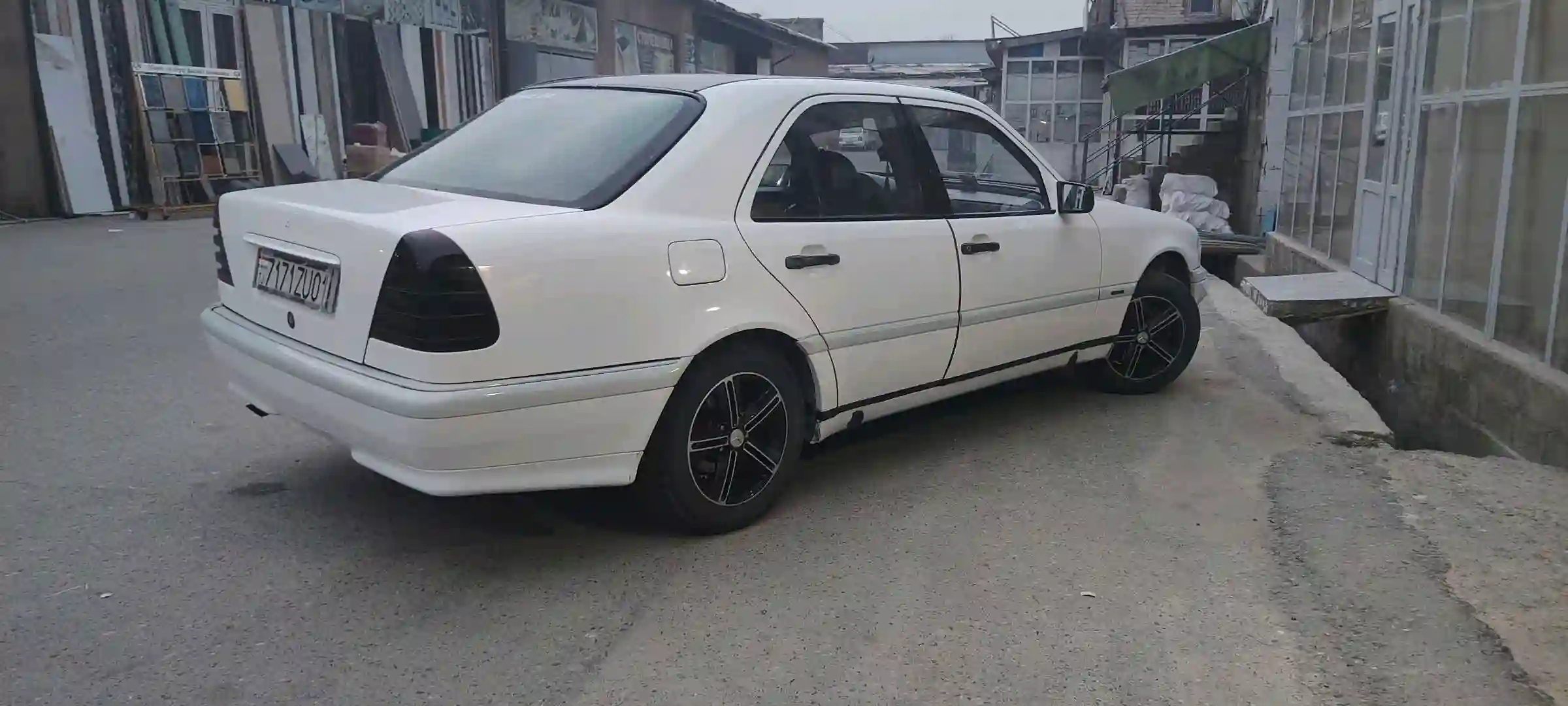 Mercedes-benz C class 1994