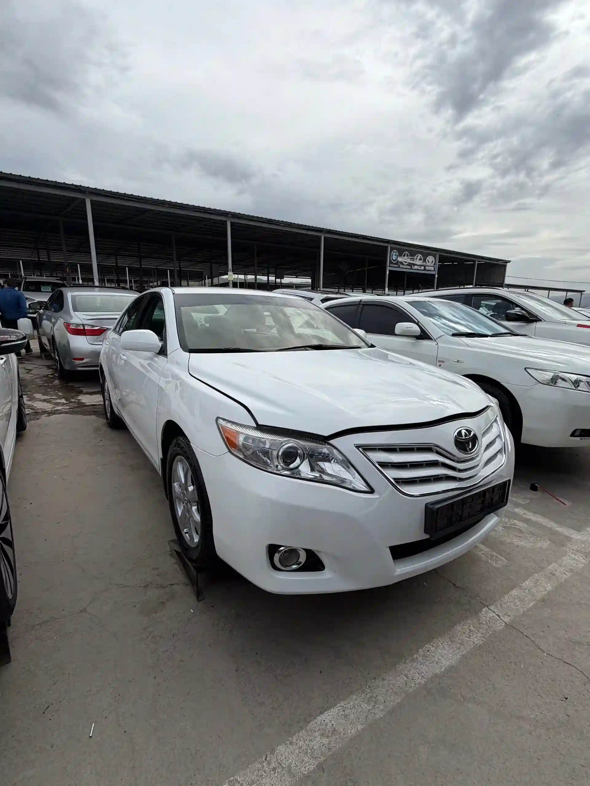 Toyota Camry 2011