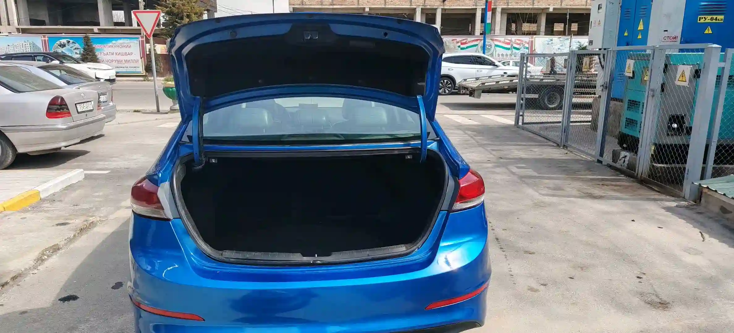 Hyundai Elantra 2018