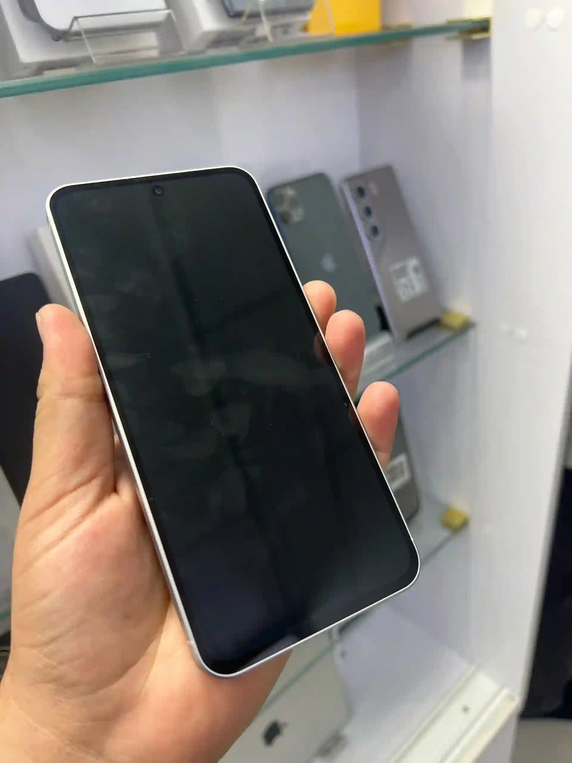 Samsung a56