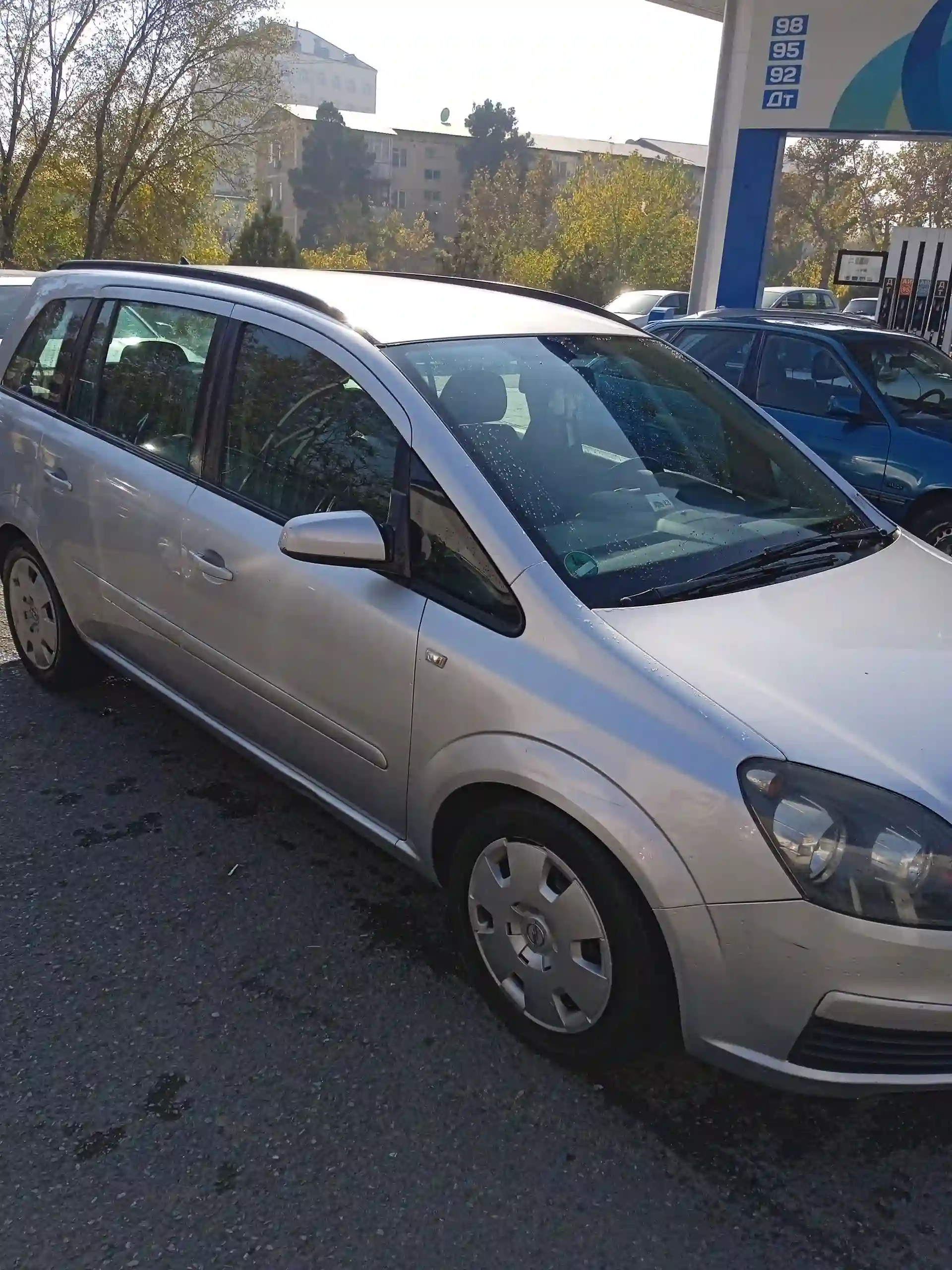 Opel Zafira 2007 — миниатюра 4