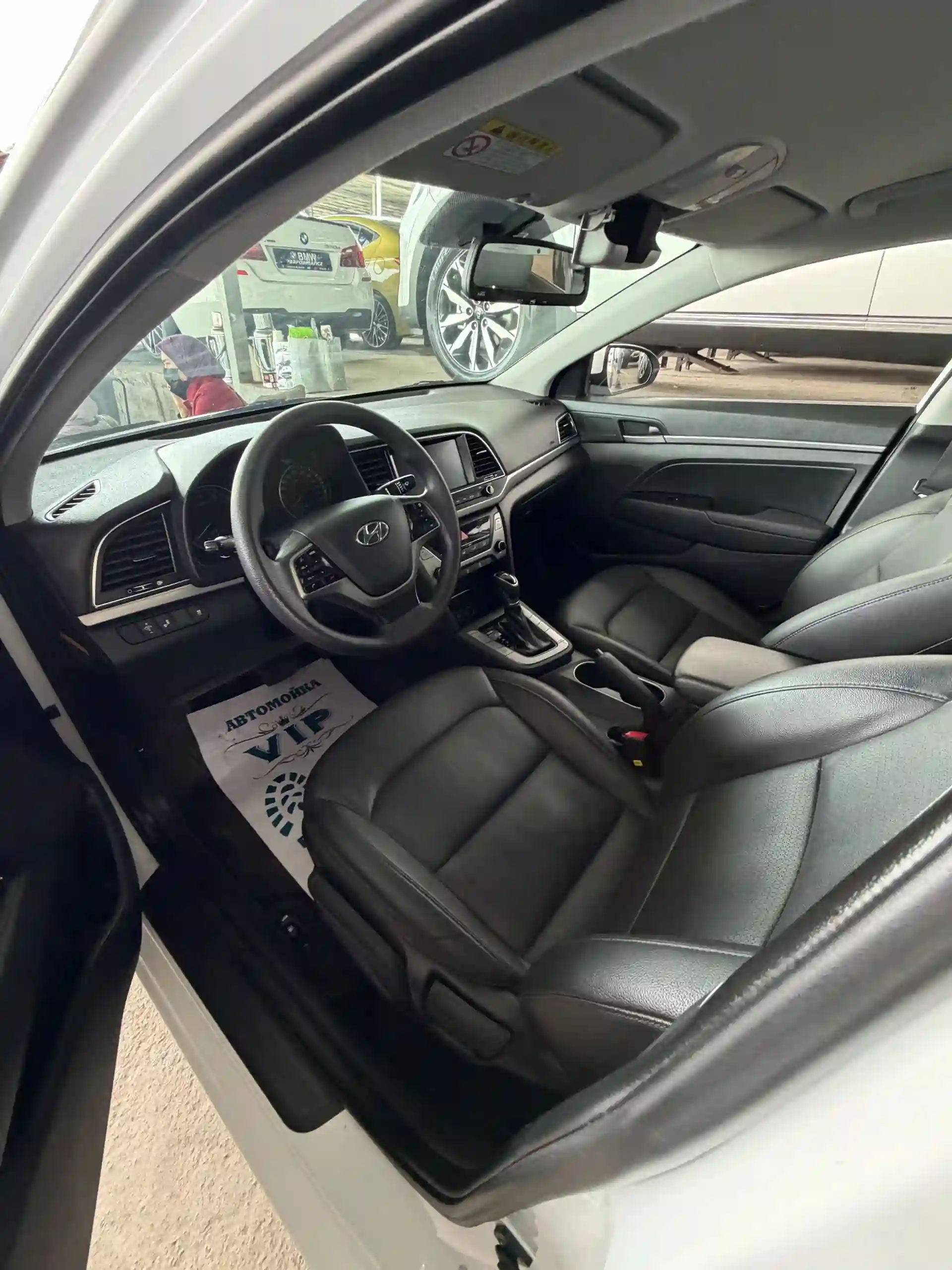 Hyundai Avante 2015