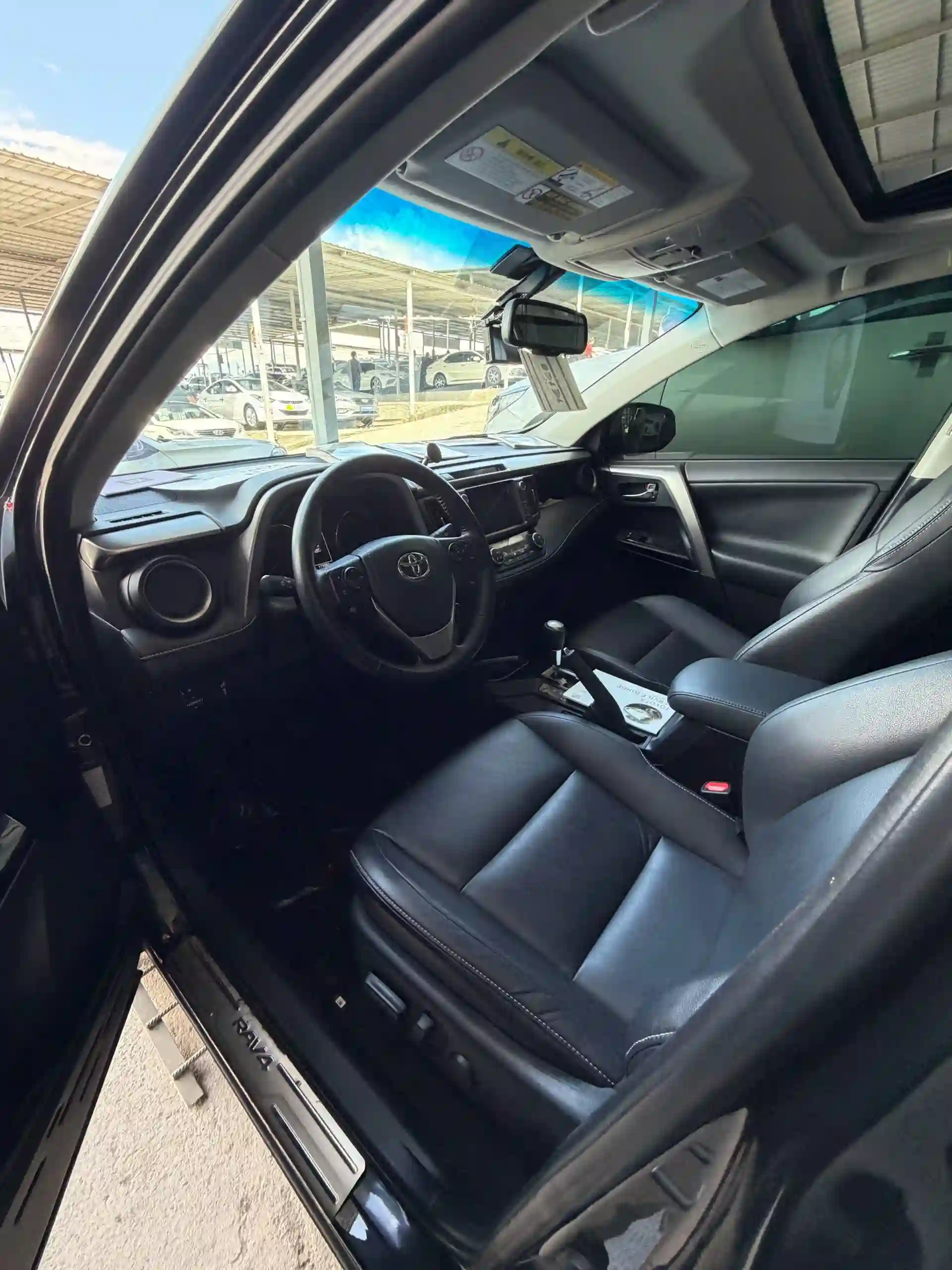 Toyota Rav 4 2015
