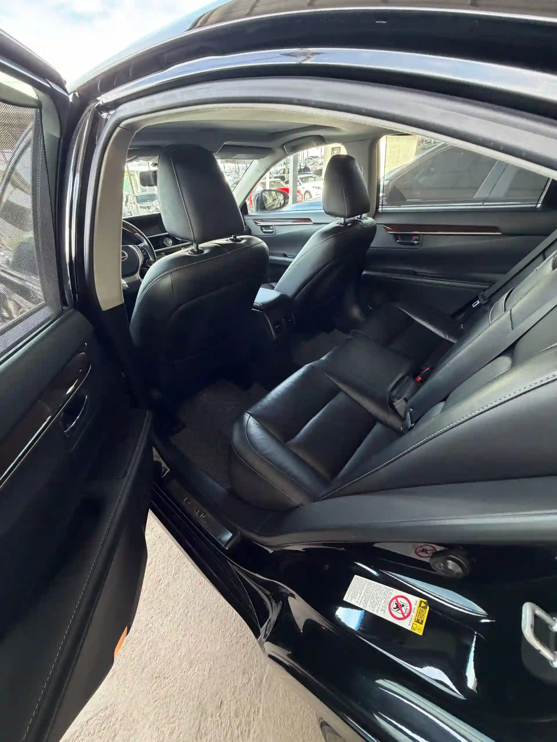 Lexus Es series 2015 — миниатюра 5