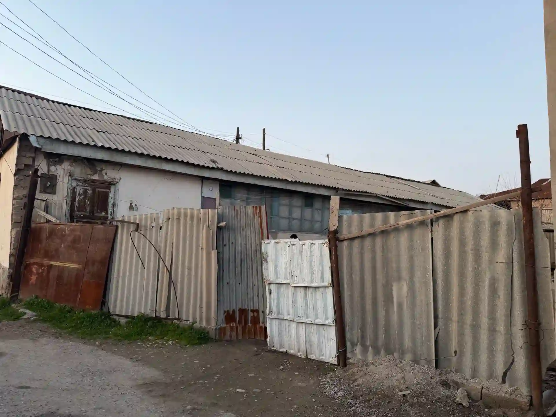 1 этажный, 6-комн. дом, 100 м², 6 соток, шохмансур