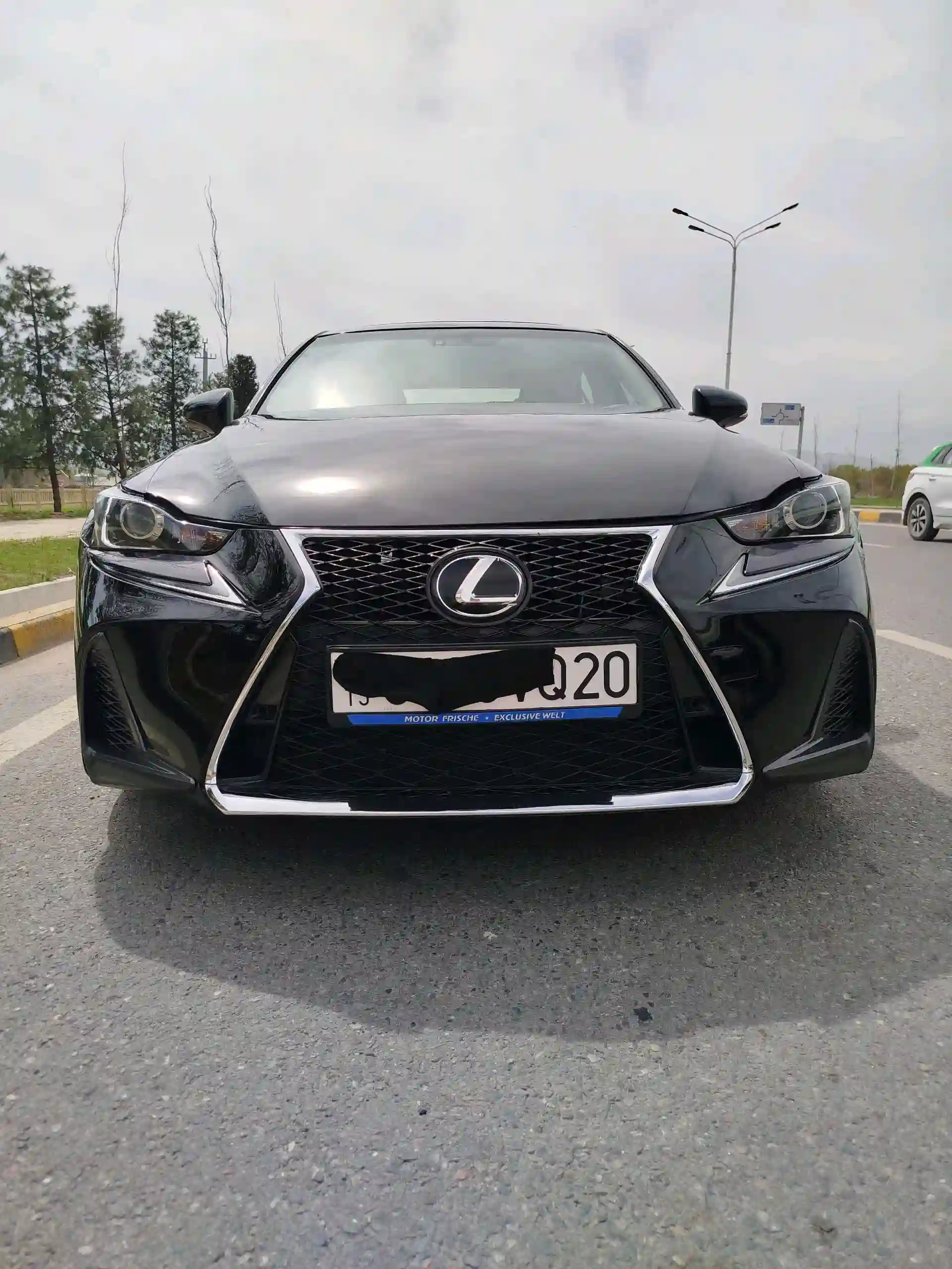 Lexus Is series 2015