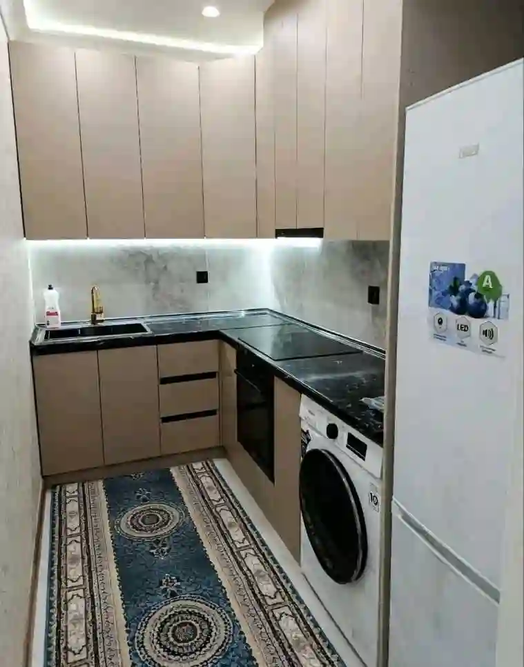 2-к квартира, 11 этаж, 61 м², Фирдавси