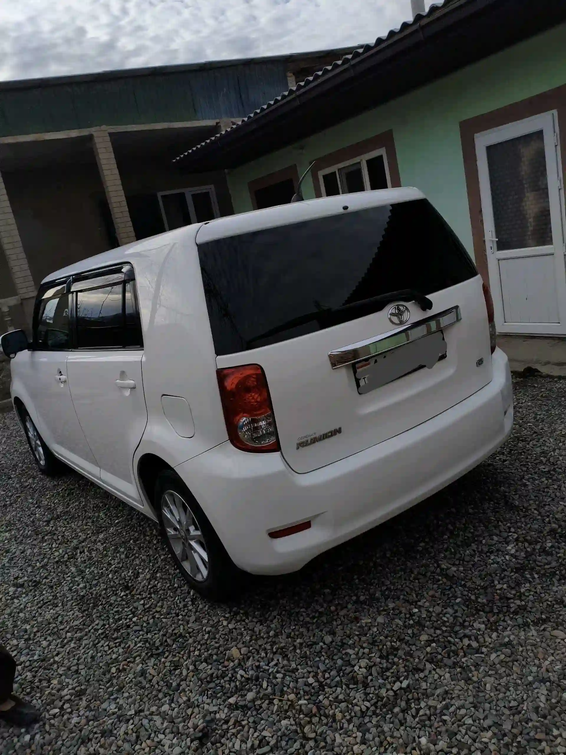 Toyota Rumion 2008 — миниатюра 8