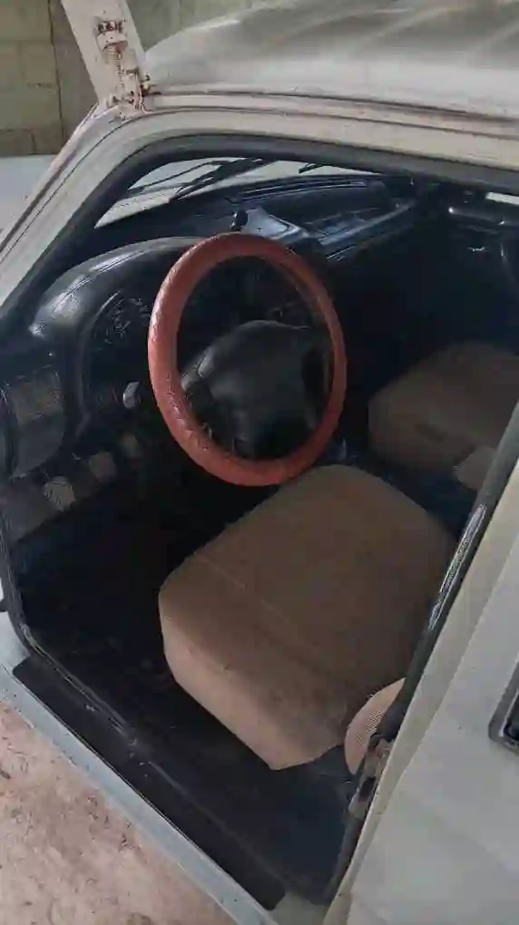 Волга 2000
