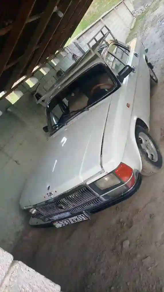 Волга 2000