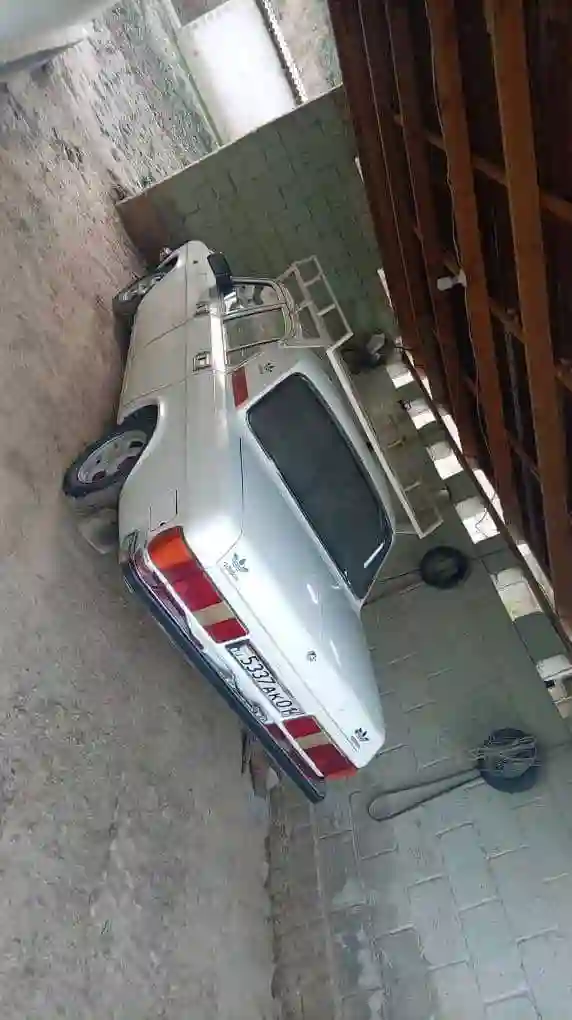 Волга 2000