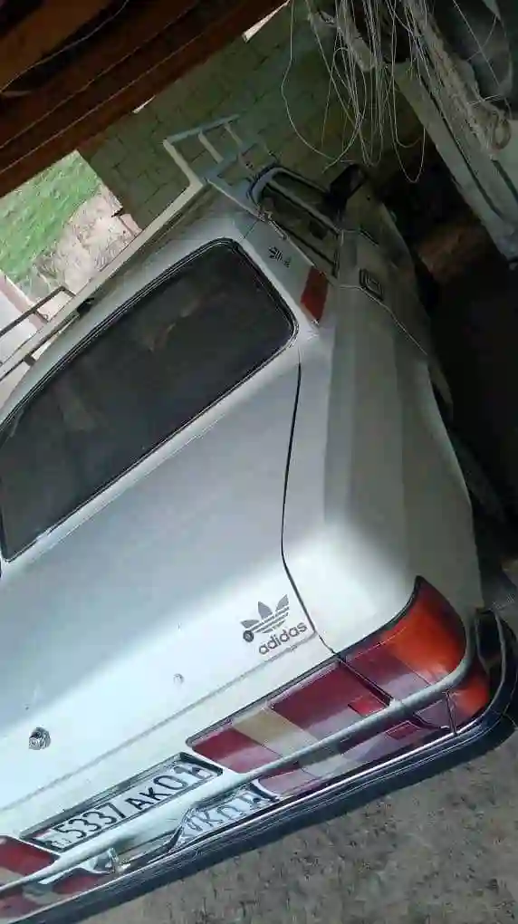 Волга 2000