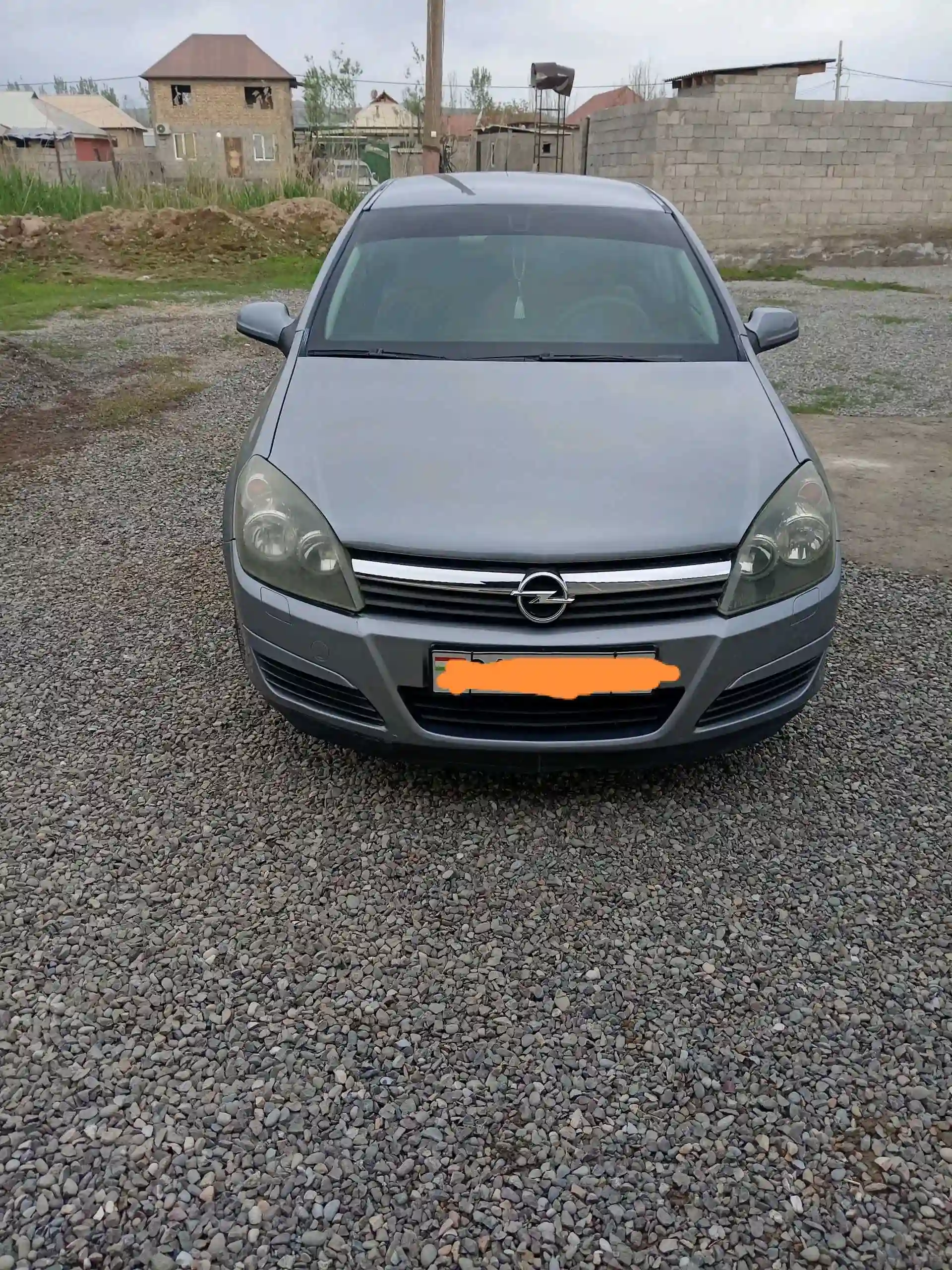 Opel Astra h 2004