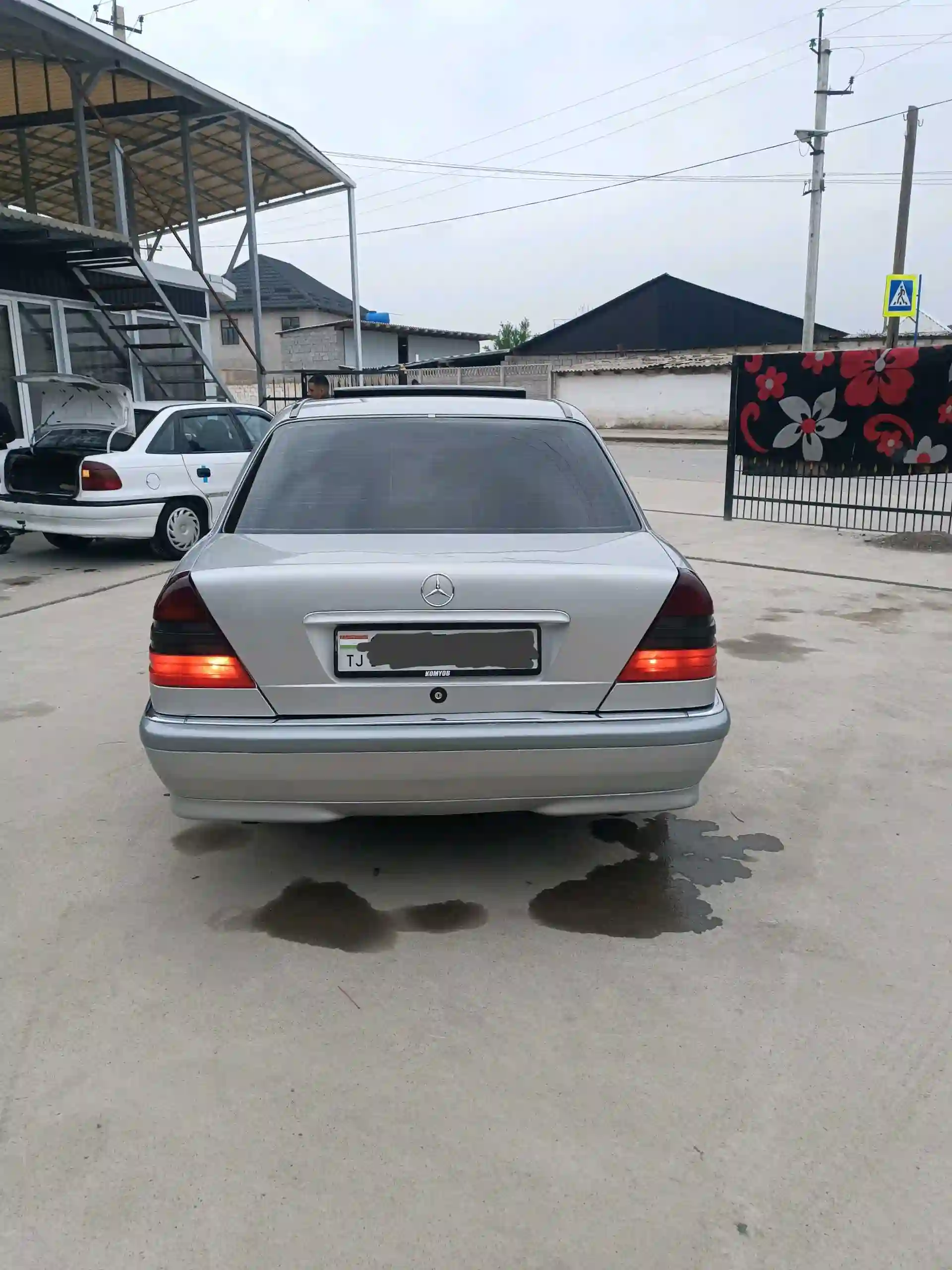 Mercedes-benz C class 1998