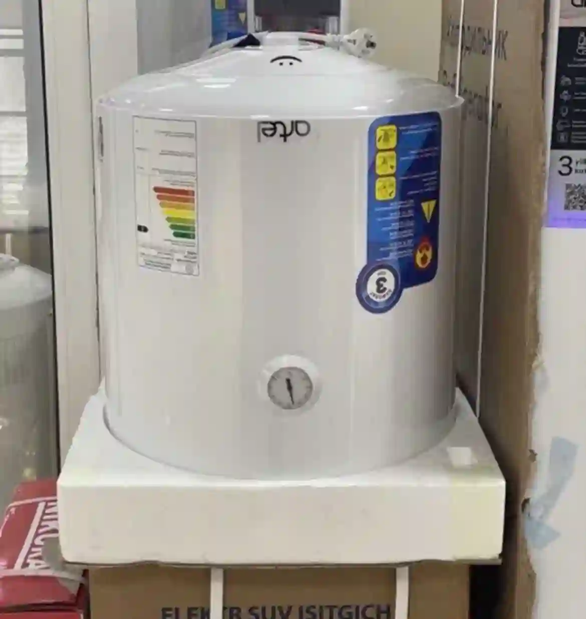 Водонагревател Artel 50 литр