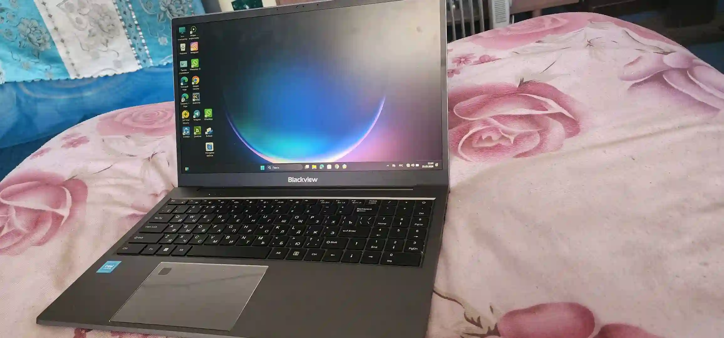 Blackview AceBook 8