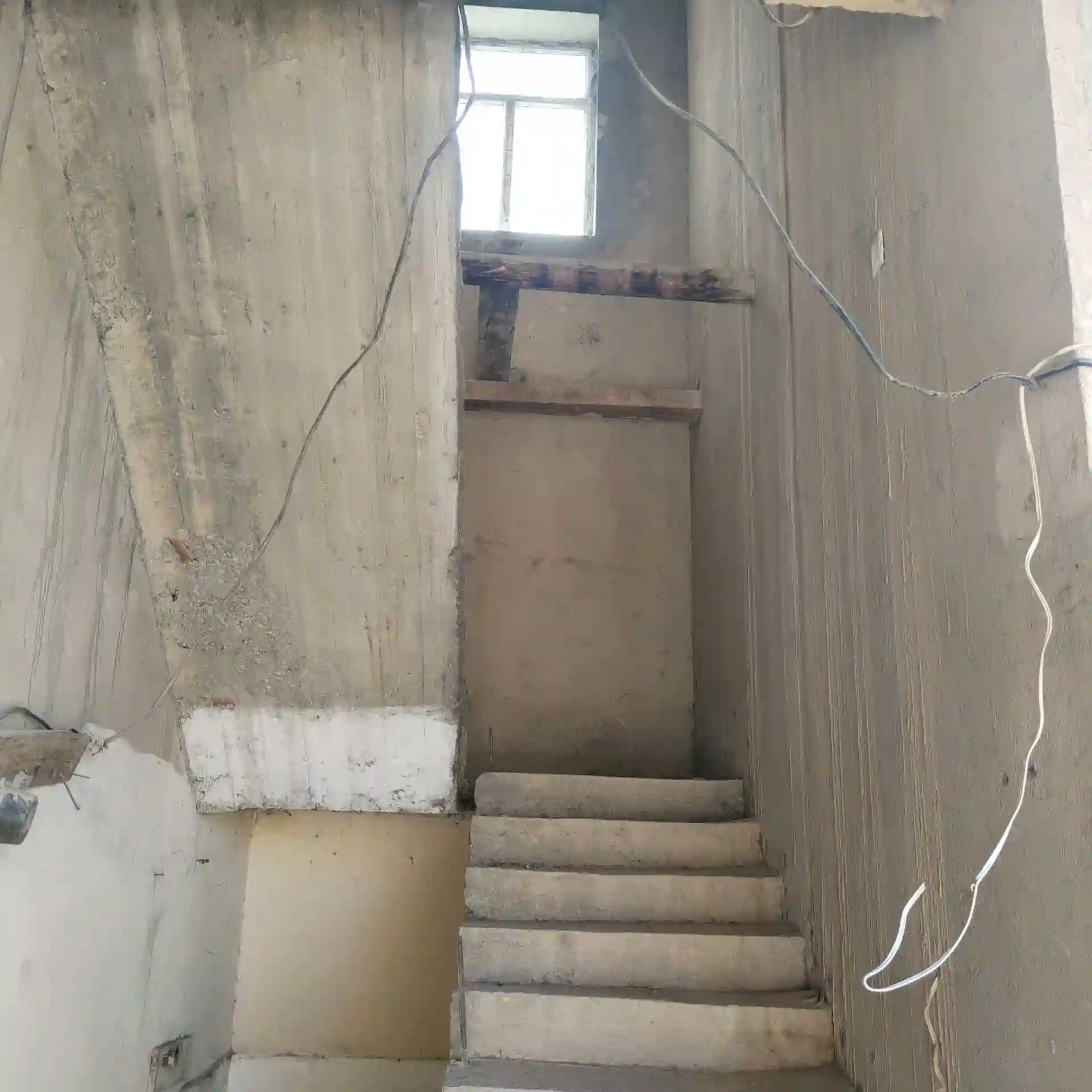 2 этажный, 7-комн. дом, 280 м², 700 соток, шохмансур