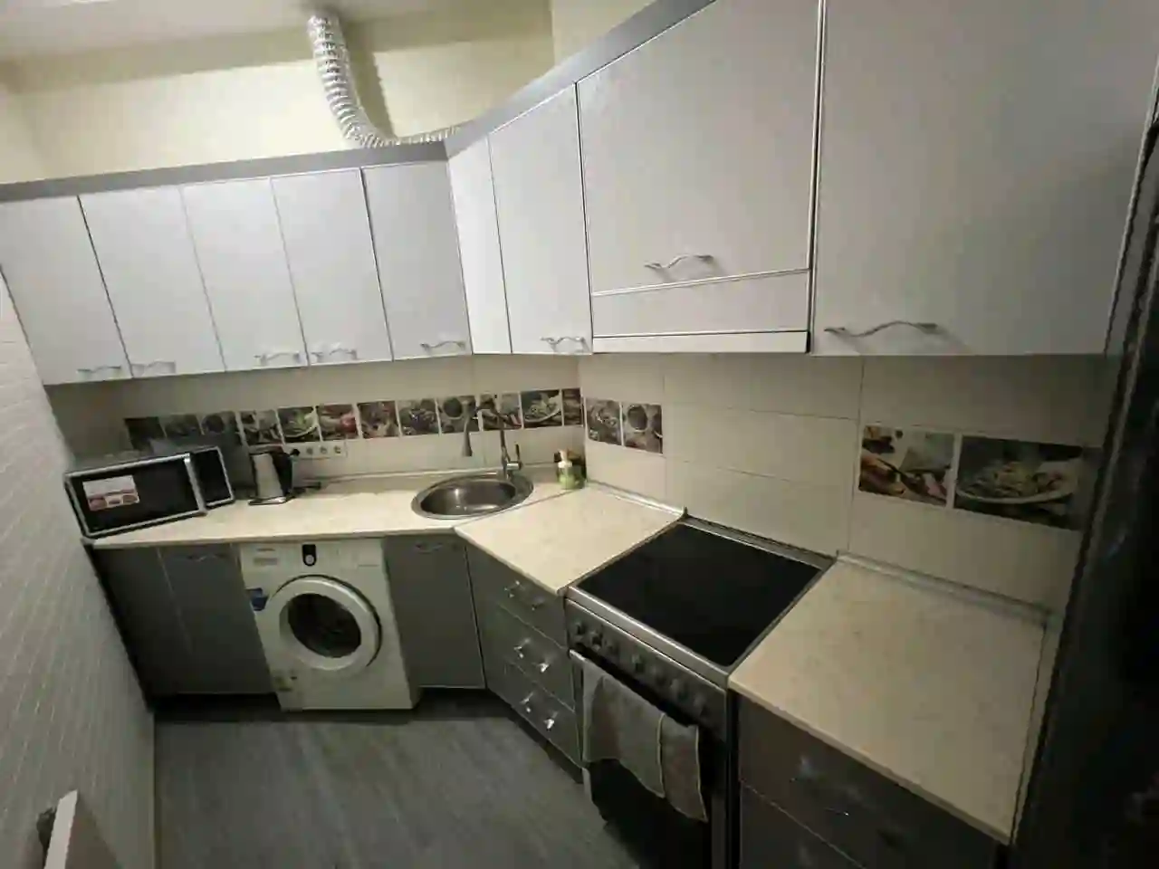 2-к квартира, 16 этаж, 75 м², Исмоили Сомони